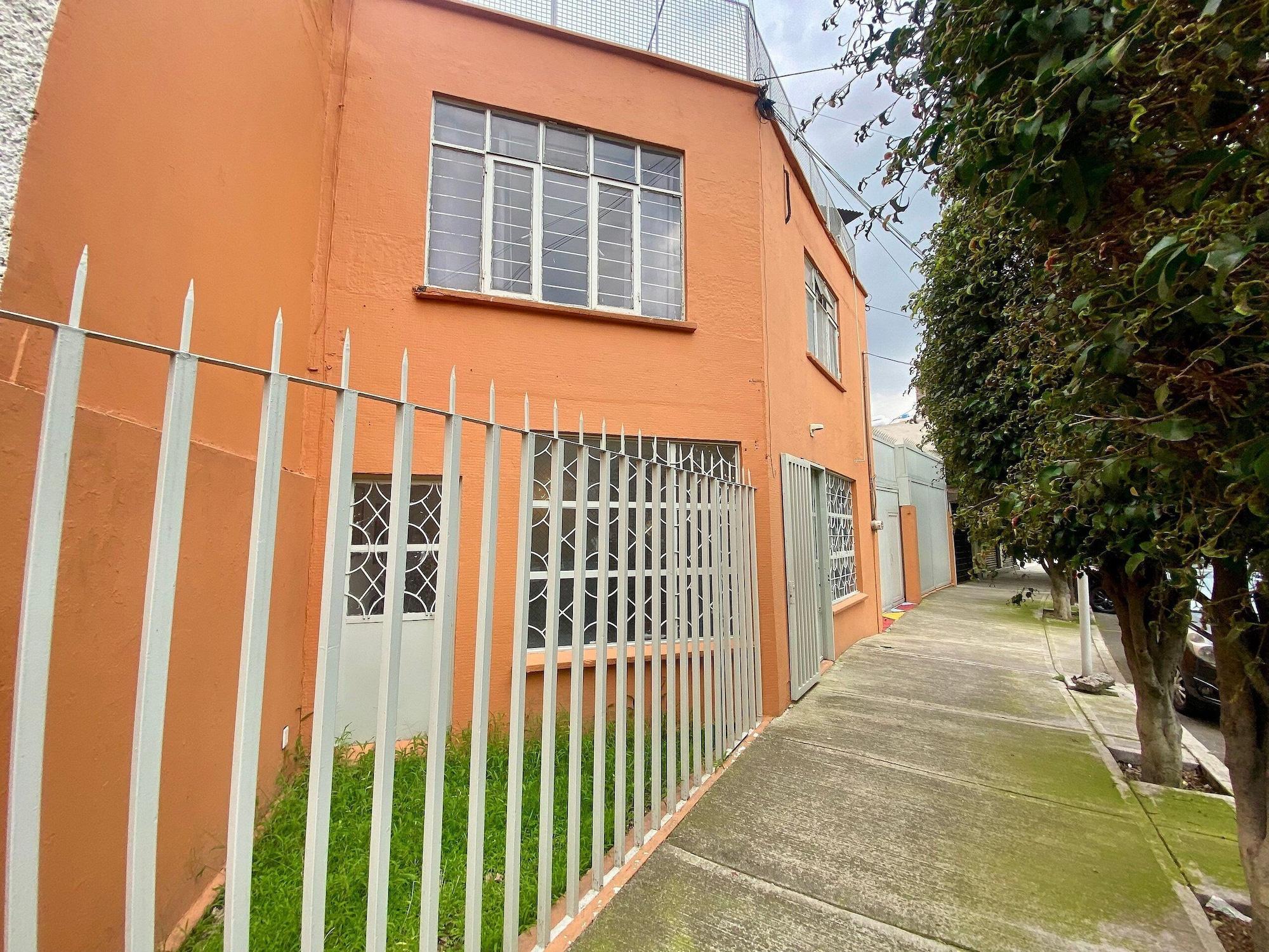 Vista Exterior Music Guest House