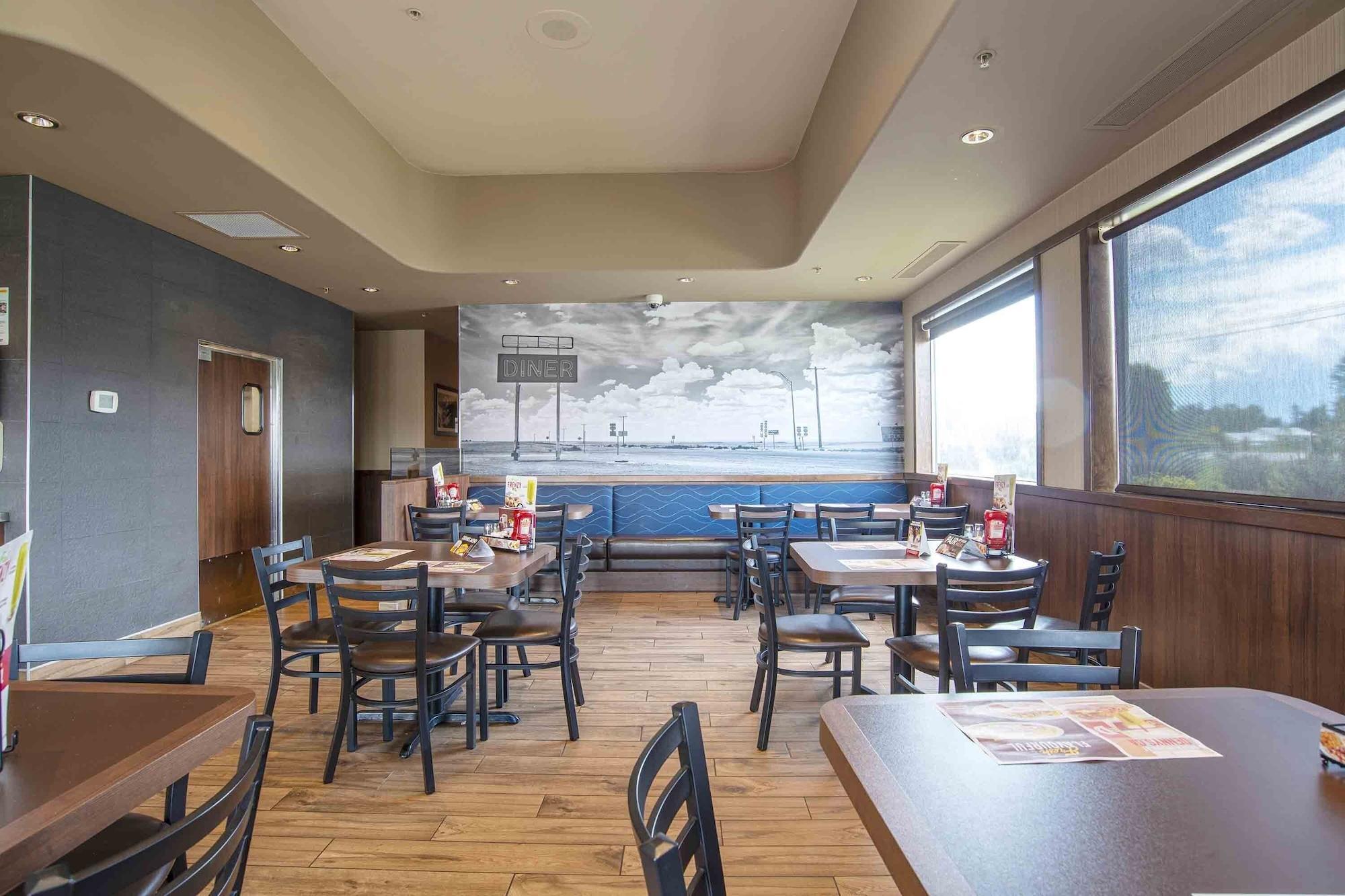 Restaurant Sandman Hotel Quesnel
