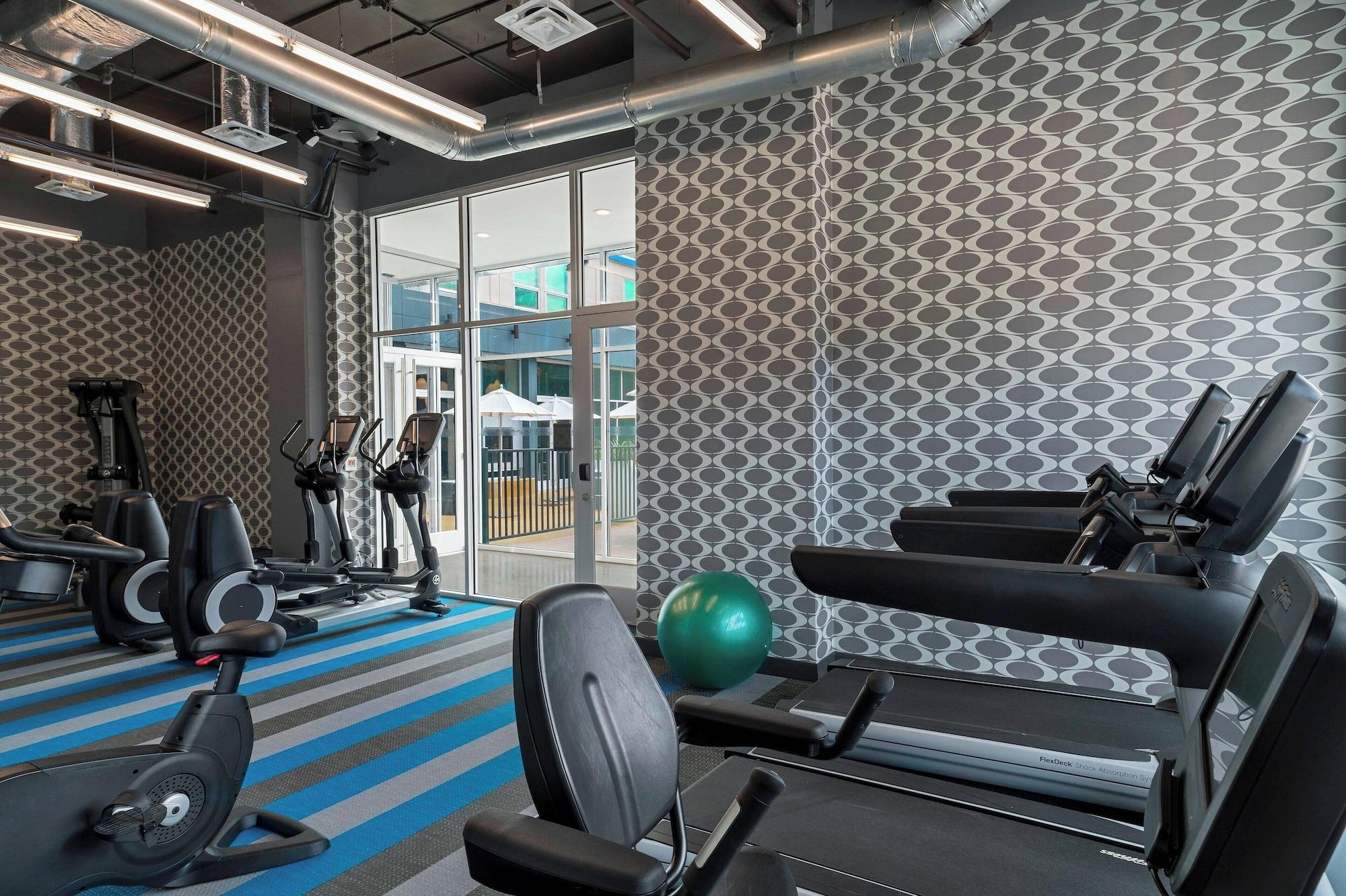 Gimnasio Aloft College Station