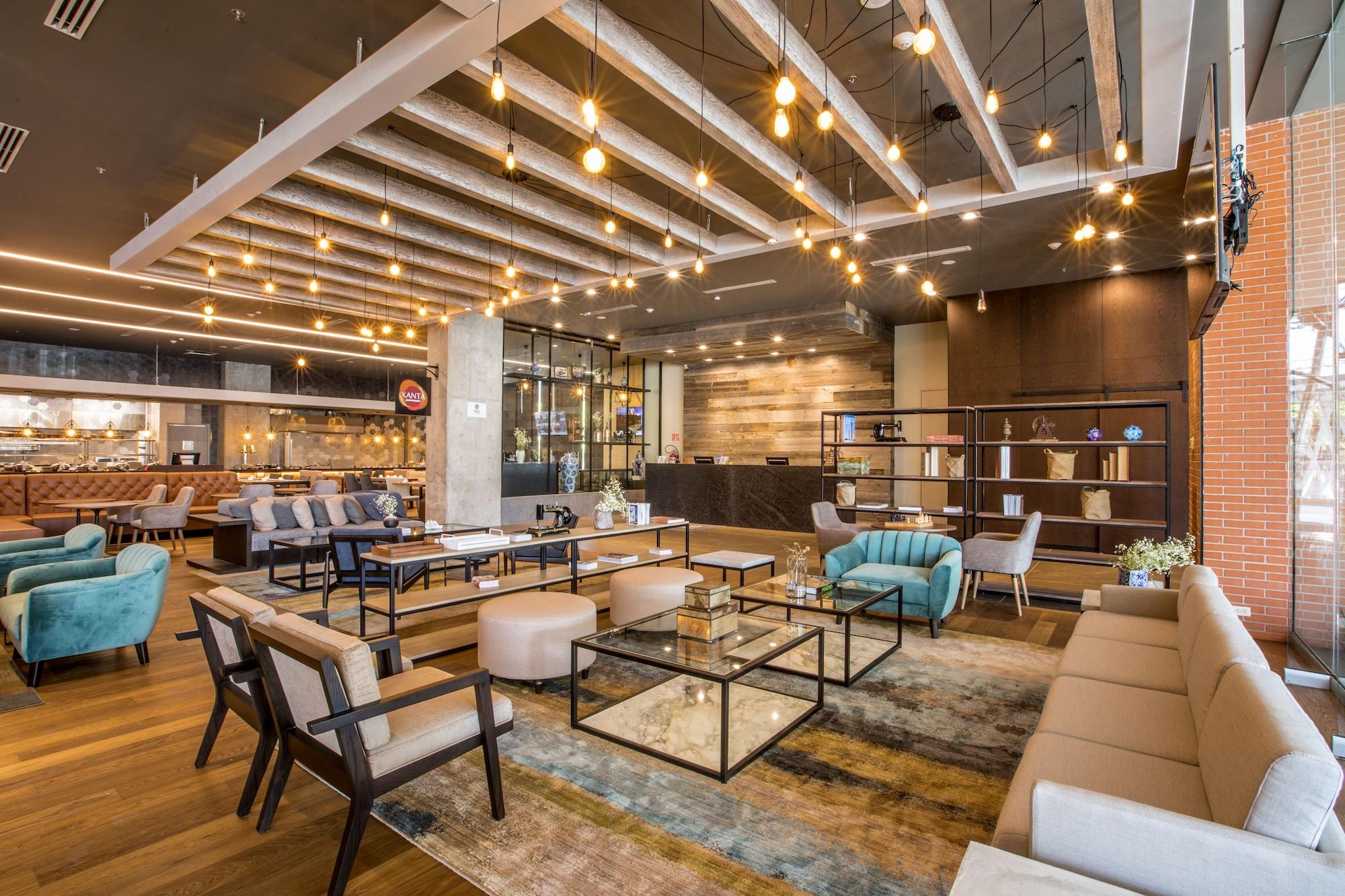 Vista Lobby Four Points By Sheraton Puebla