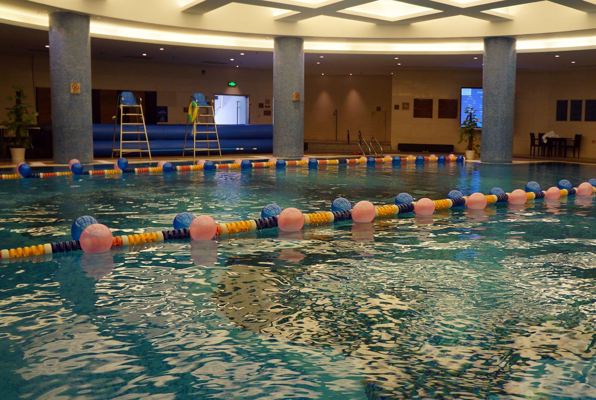 Vista Piscina Four Points by Sheraton Taicang