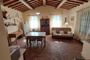 Alquiler Vacacional - Charming Tuscany APT TIMO w/Private Pool & Lake View