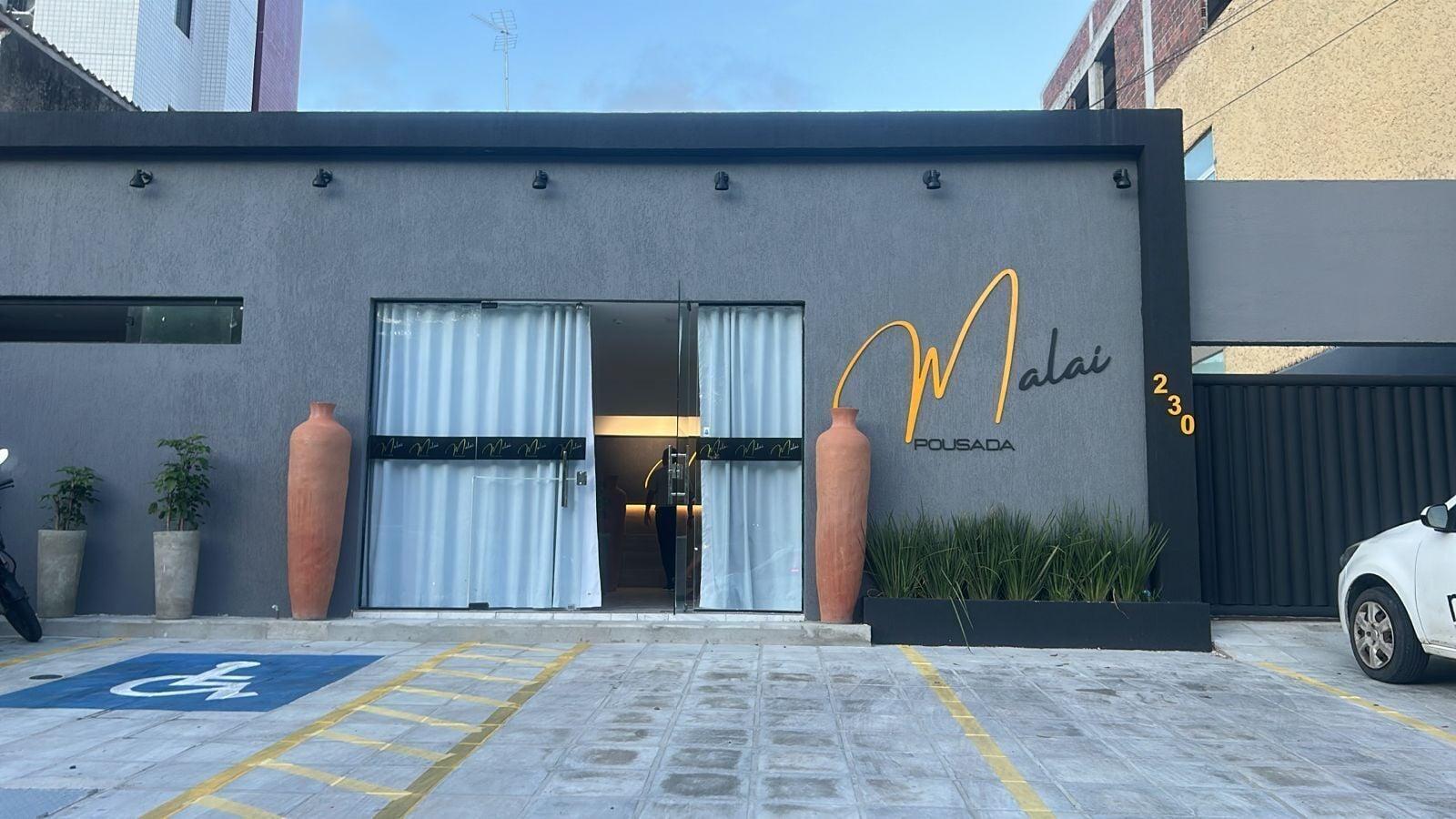 Vista Exterior Malai Pousada