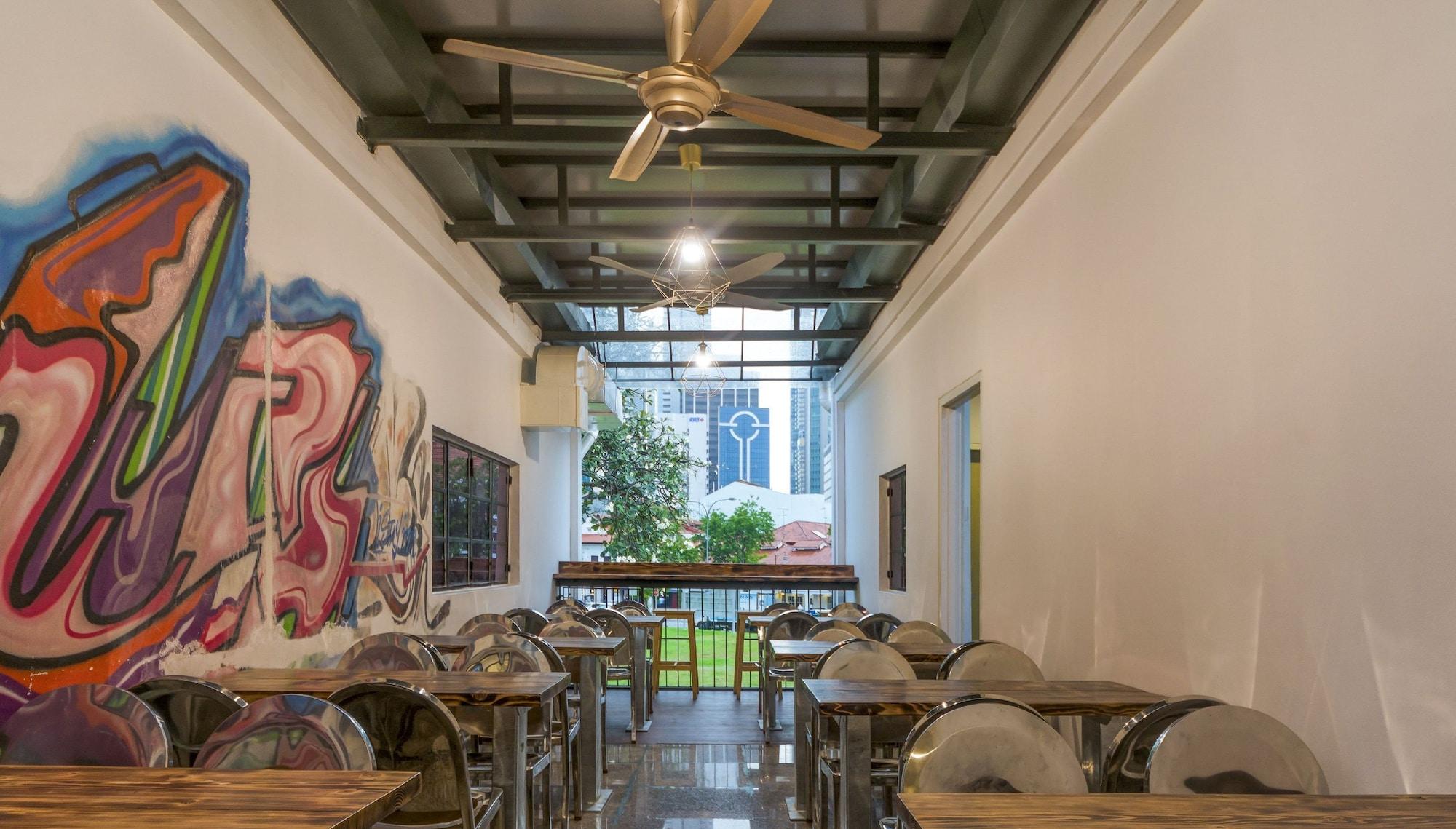Restaurant BEAT. Arts Hostel Chinatown