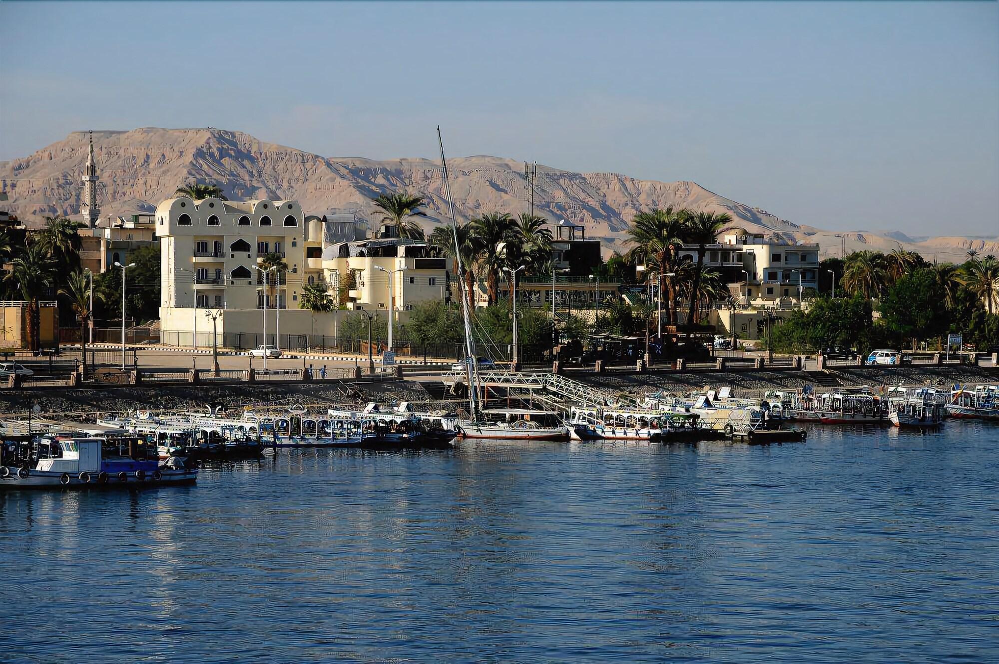 Vista Exterior Nile Valley Hotel & Restaurant