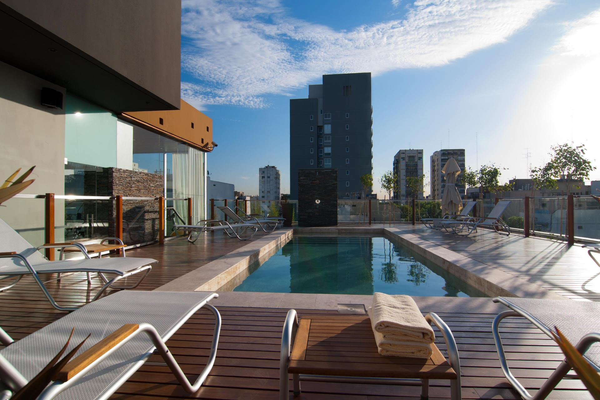 Vista Piscina Aspen Square
