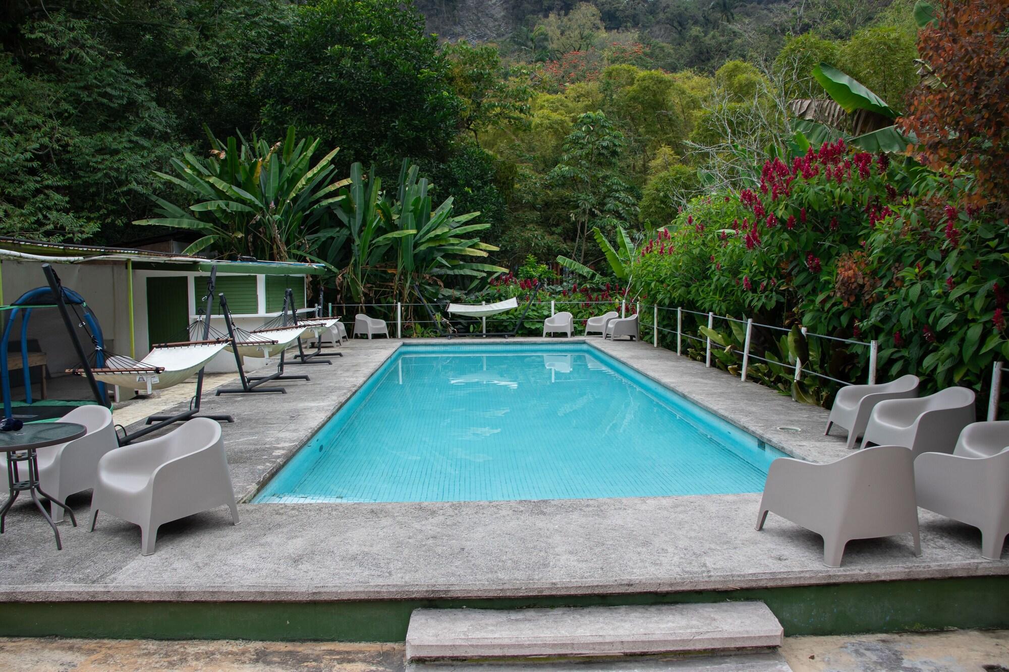 Instalaciones Recreativas Cerveceria James Hotel y Spa