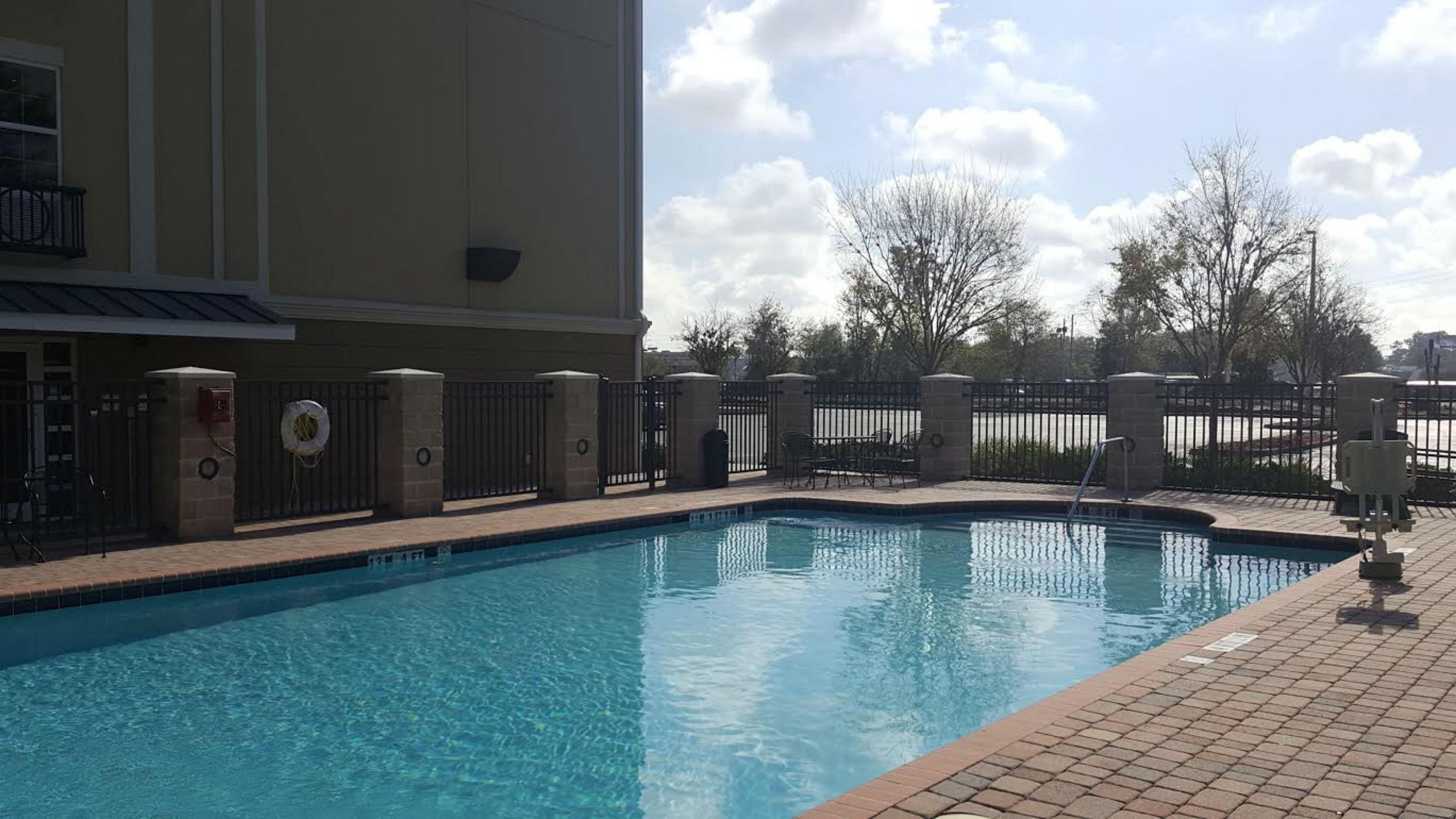 Vista Piscina Holiday Inn Express and Suites Jacksonville East by IHG