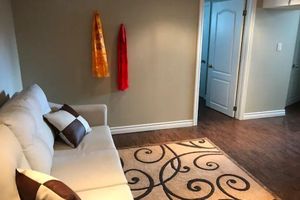 Alquiler Vacacional - Entire Two Bedrooms Apartment for Toronto Visitor