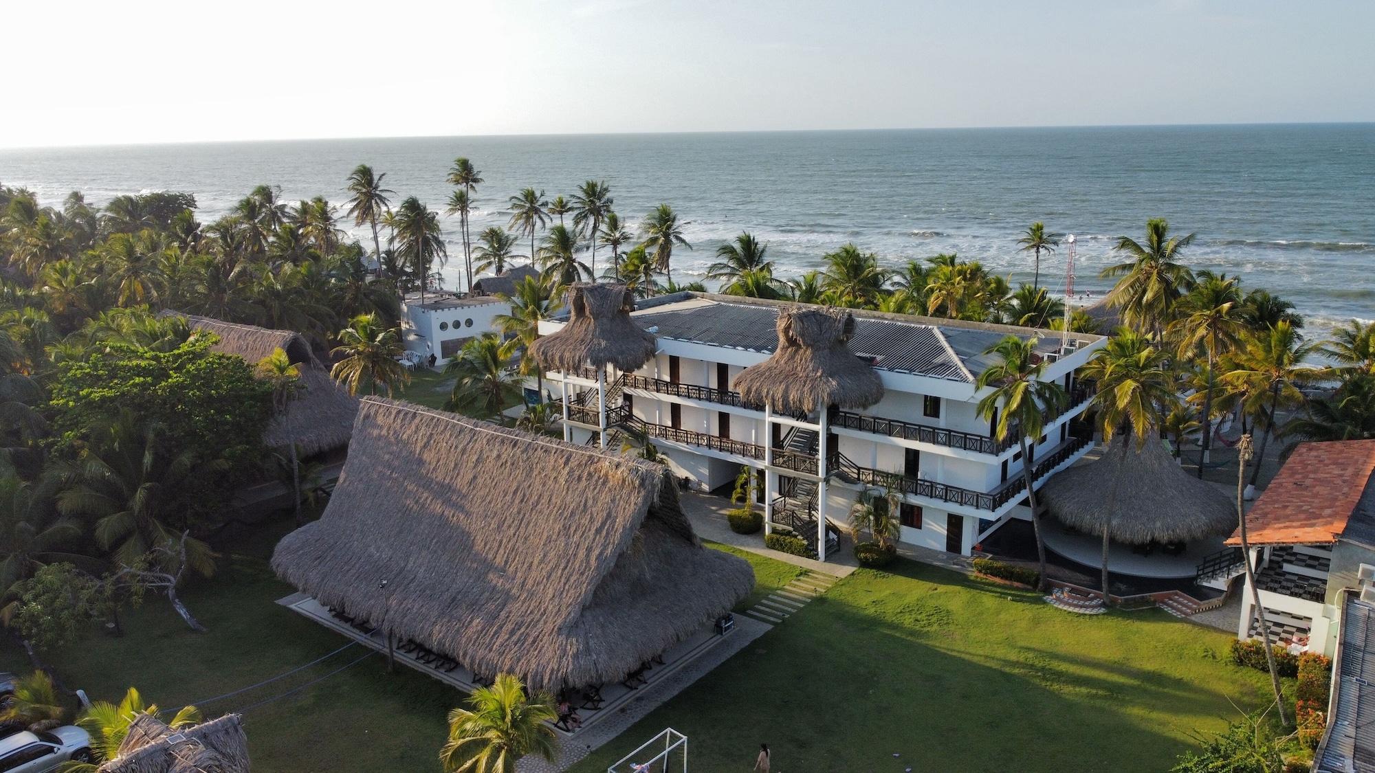 Vista Exterior HOTEL LOS TAMBOS DEL CARIBE BEACH