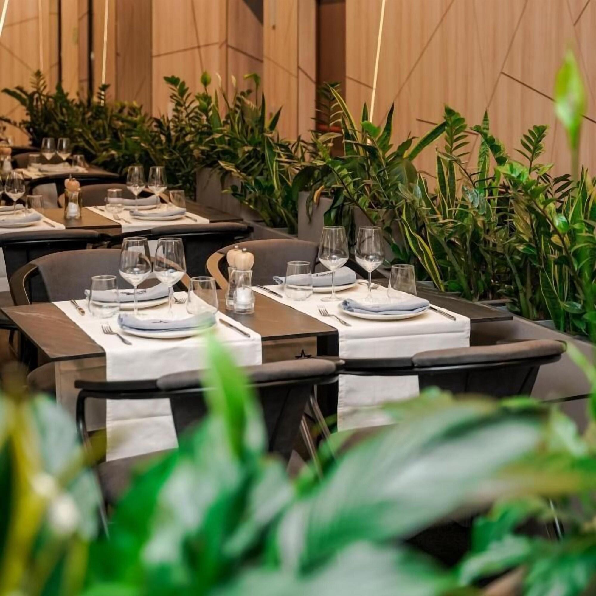 Restaurant Starlight Hotel