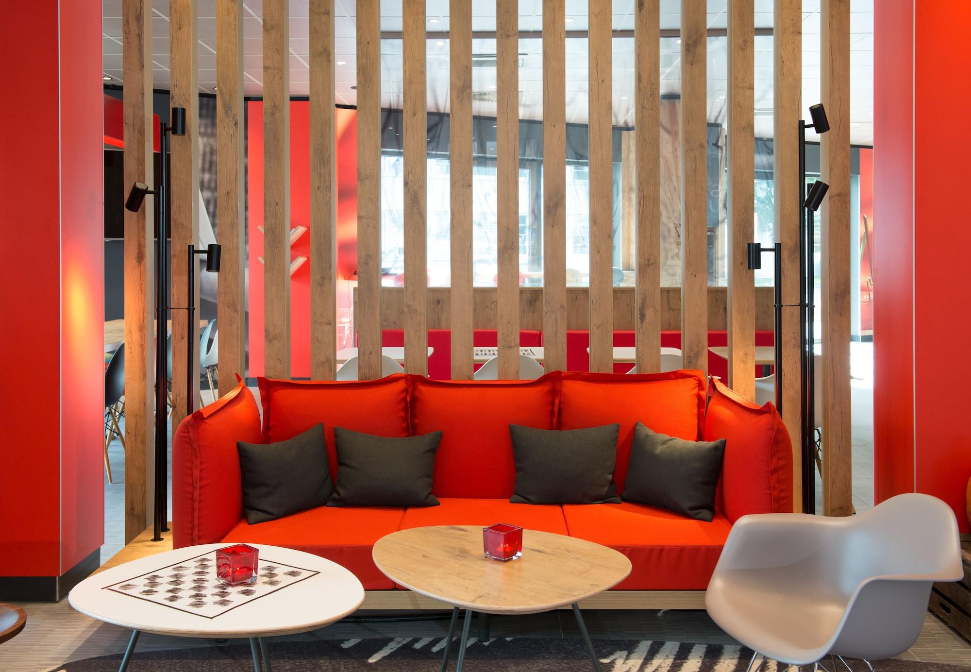 Vista Lobby Ibis München Airport Süd