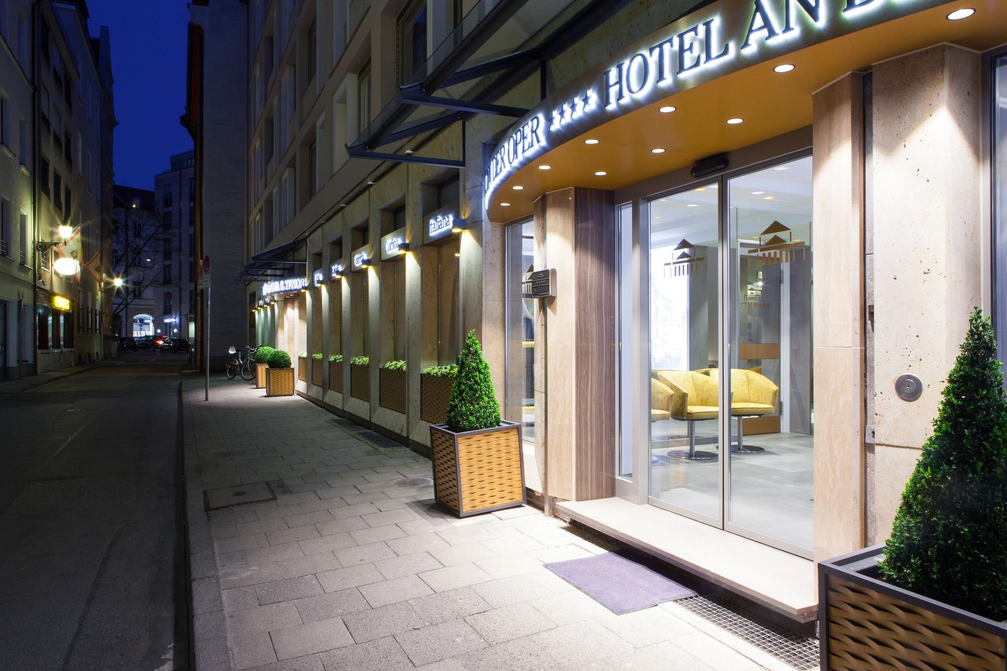 Vista Exterior Hotel an der Oper