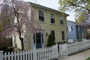 Alojamiento - Queen Regent