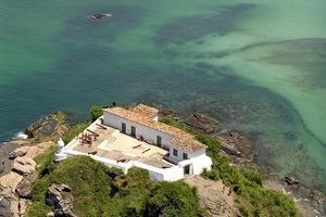 Passeio - Tour de dia inteiro a Cabo Frio