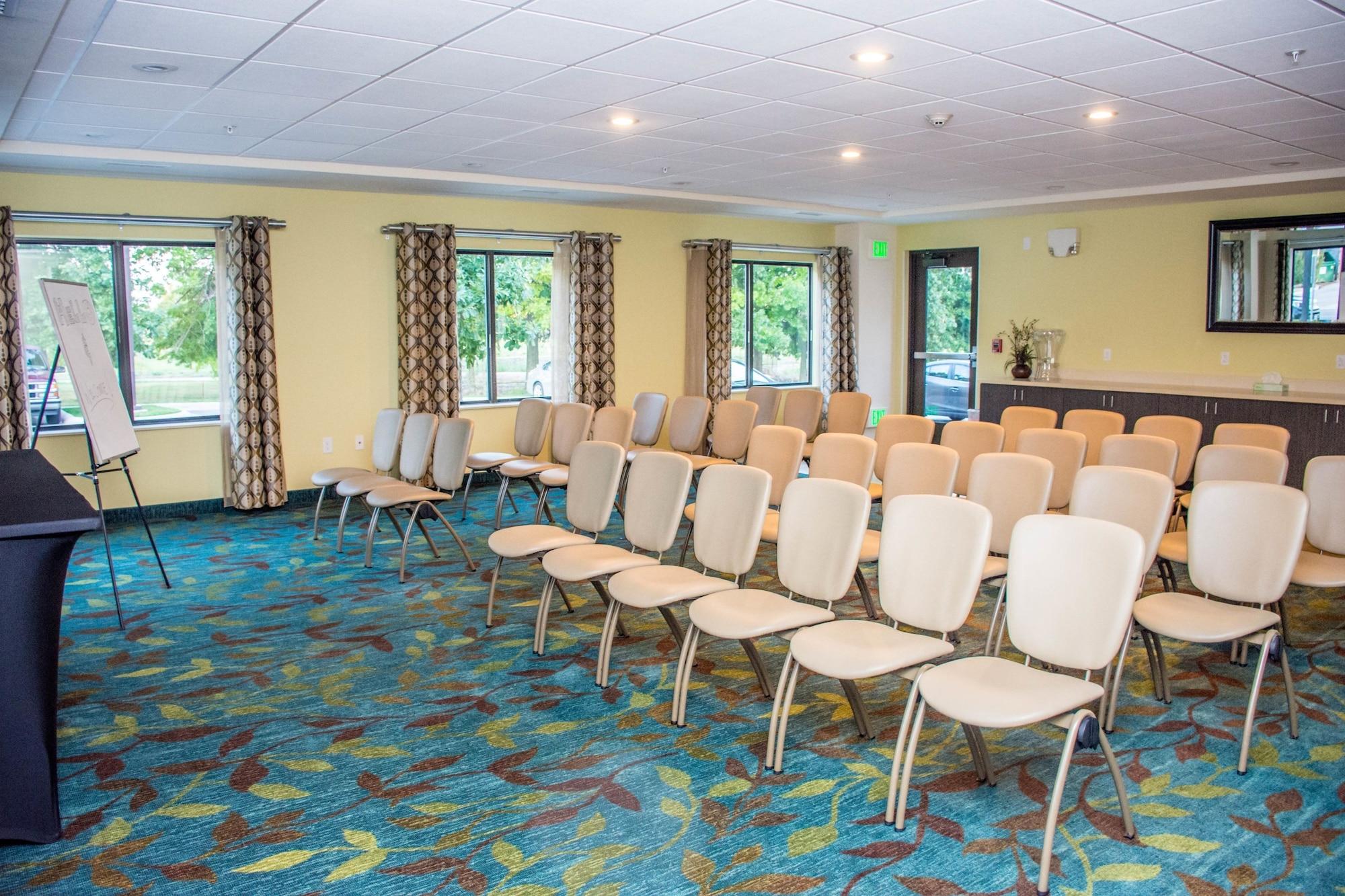Sala de Reuniones Candlewood Suites : Overland Park - W 135th St by IHG