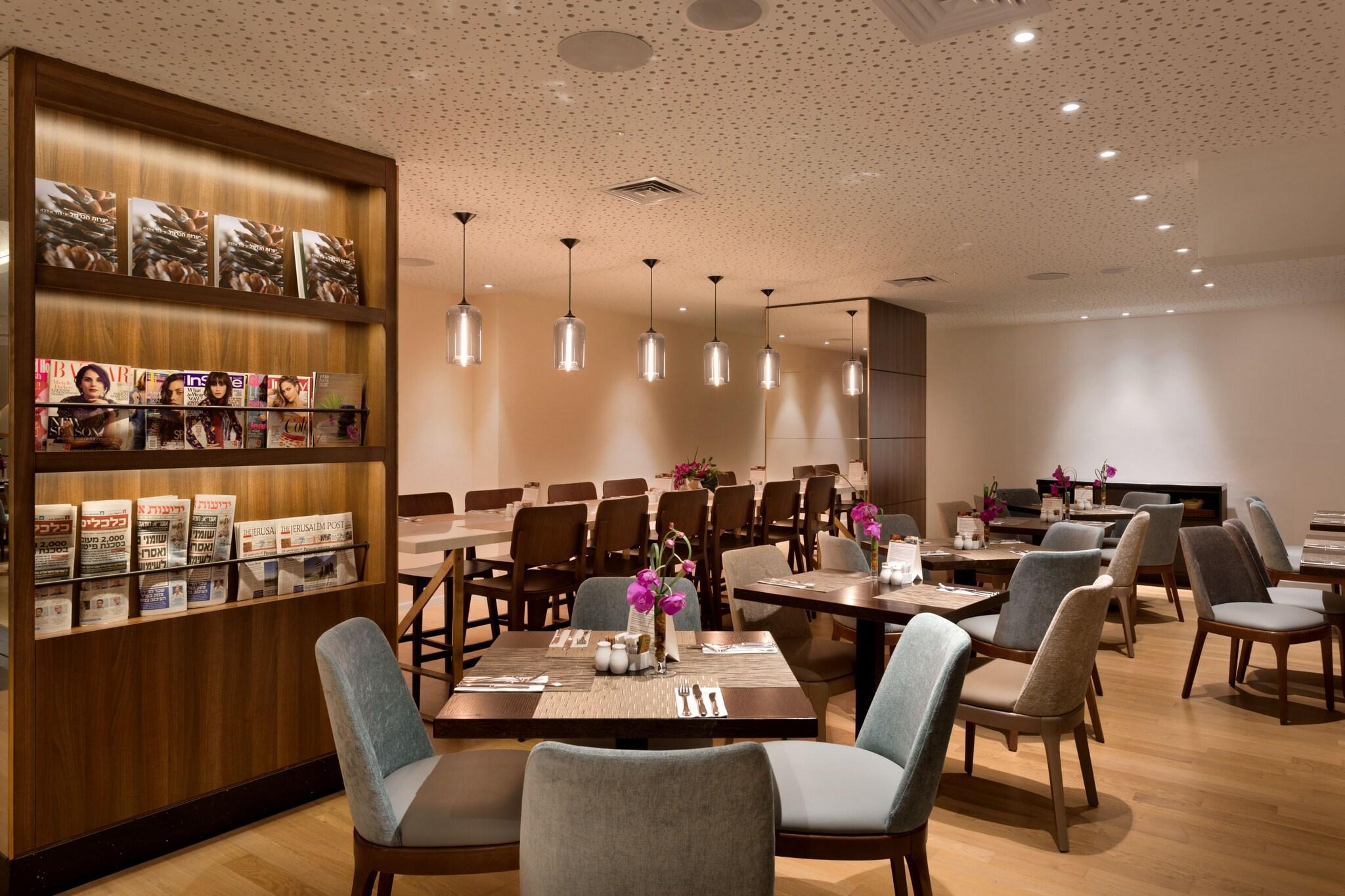 Restaurant Sea Tower by Isrotel Design
