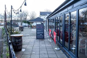 Alquiler Vacacional - Spacious Cosy 2 Bedroom House by Bridgewater Canal