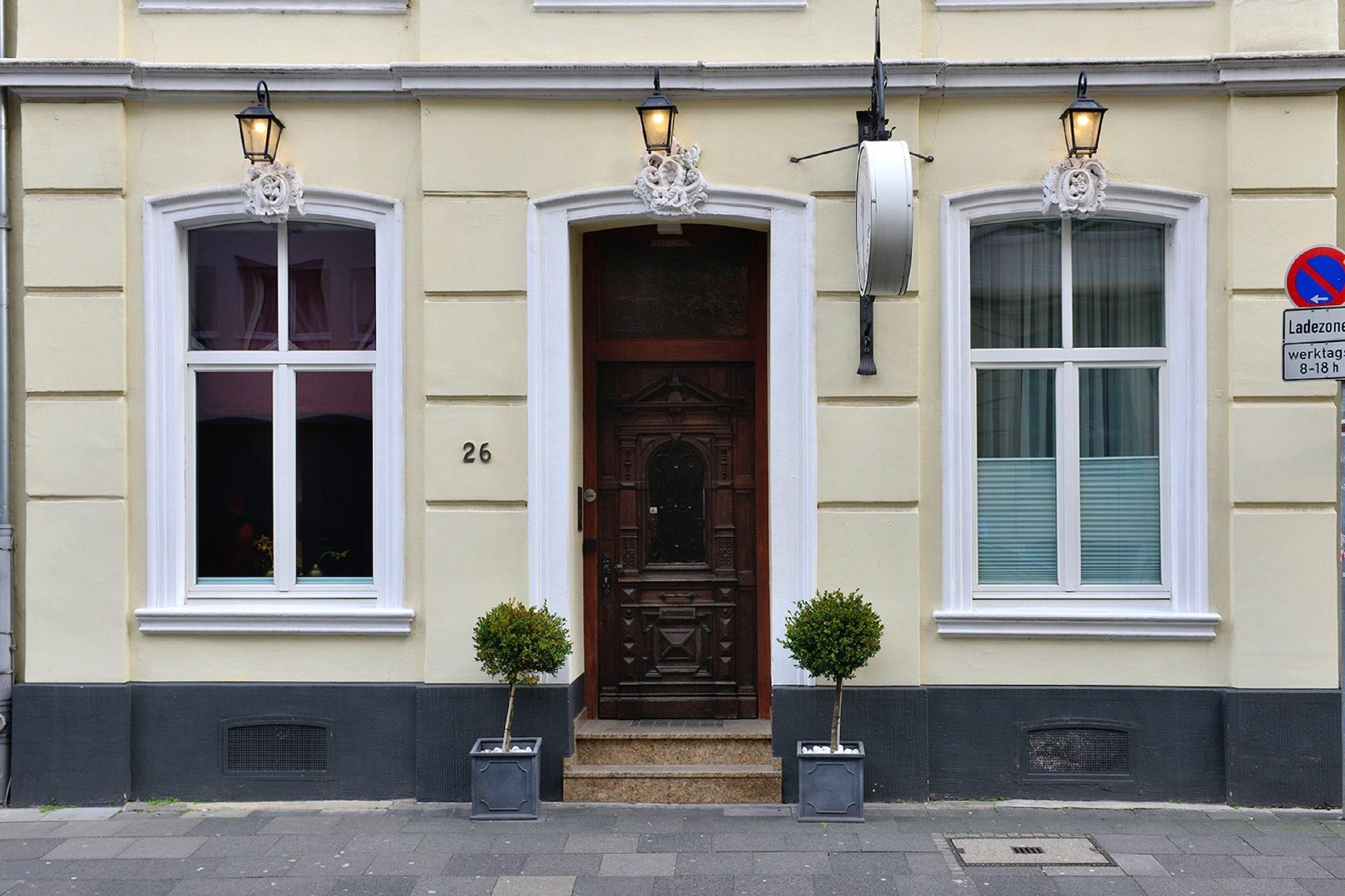 Vista Exterior Hotel Domstern