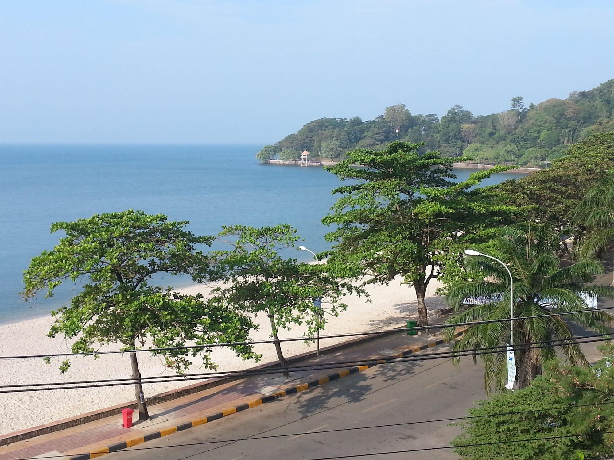 Instalaciones Recreativas Bird of Paradise Bungalows