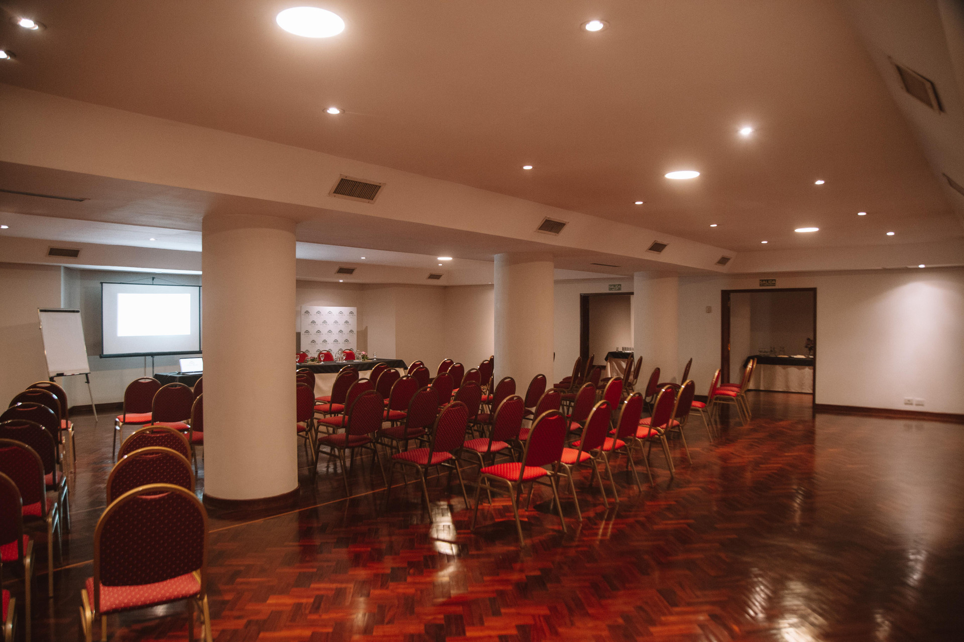Sala de Reuniones Casa Real Hotel