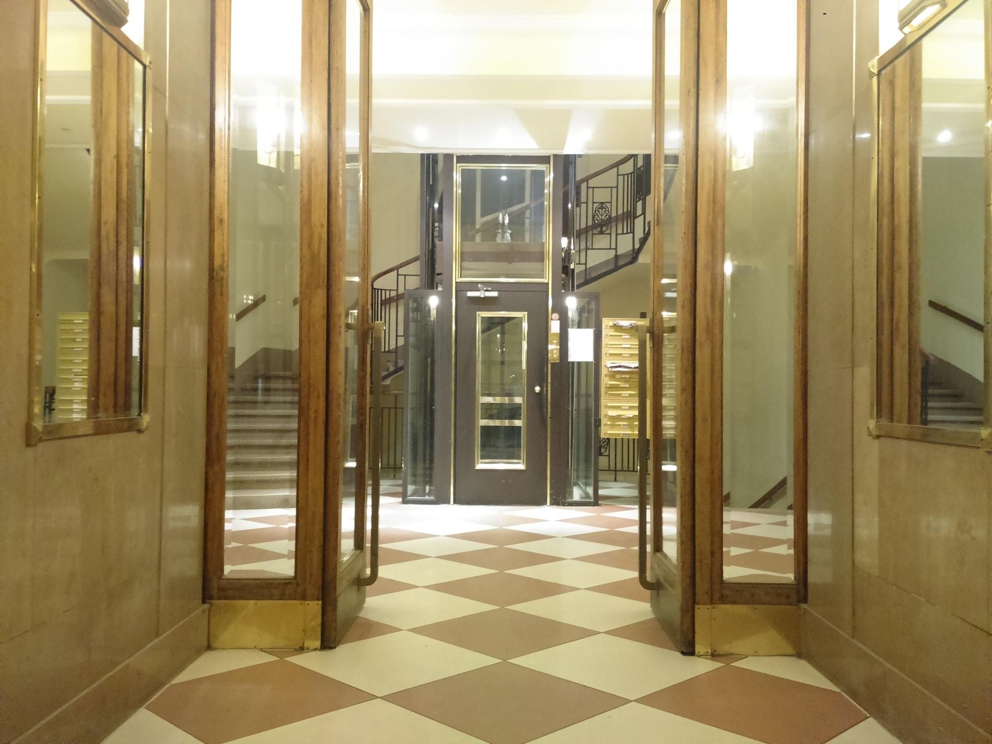 Varios Hotel Pension Excellence