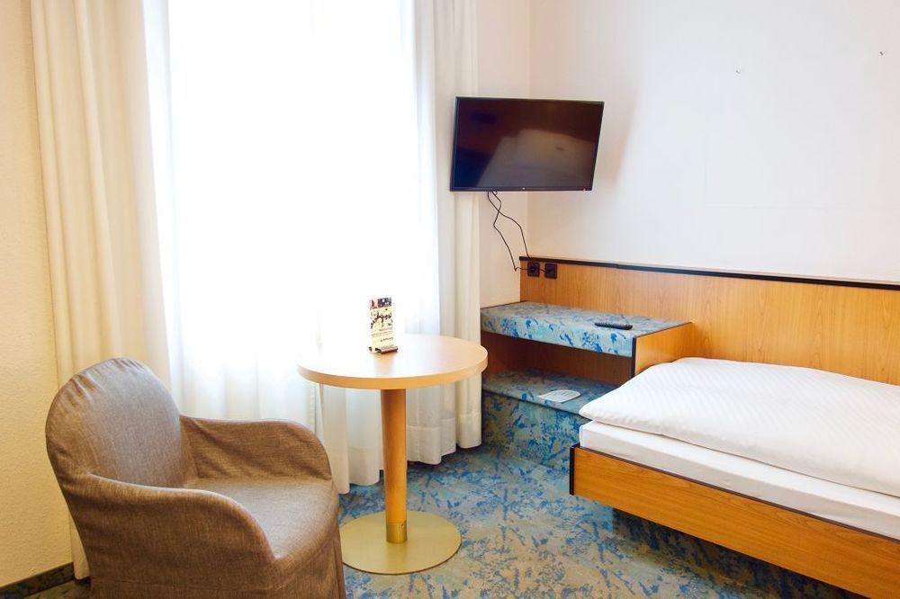 Habitación BTS-Hotel