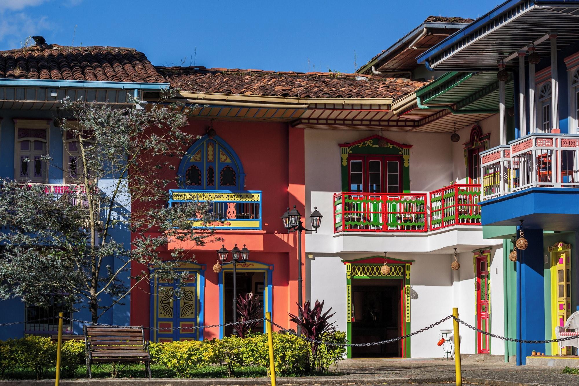 Vista Exterior Hotel El Eden Country
