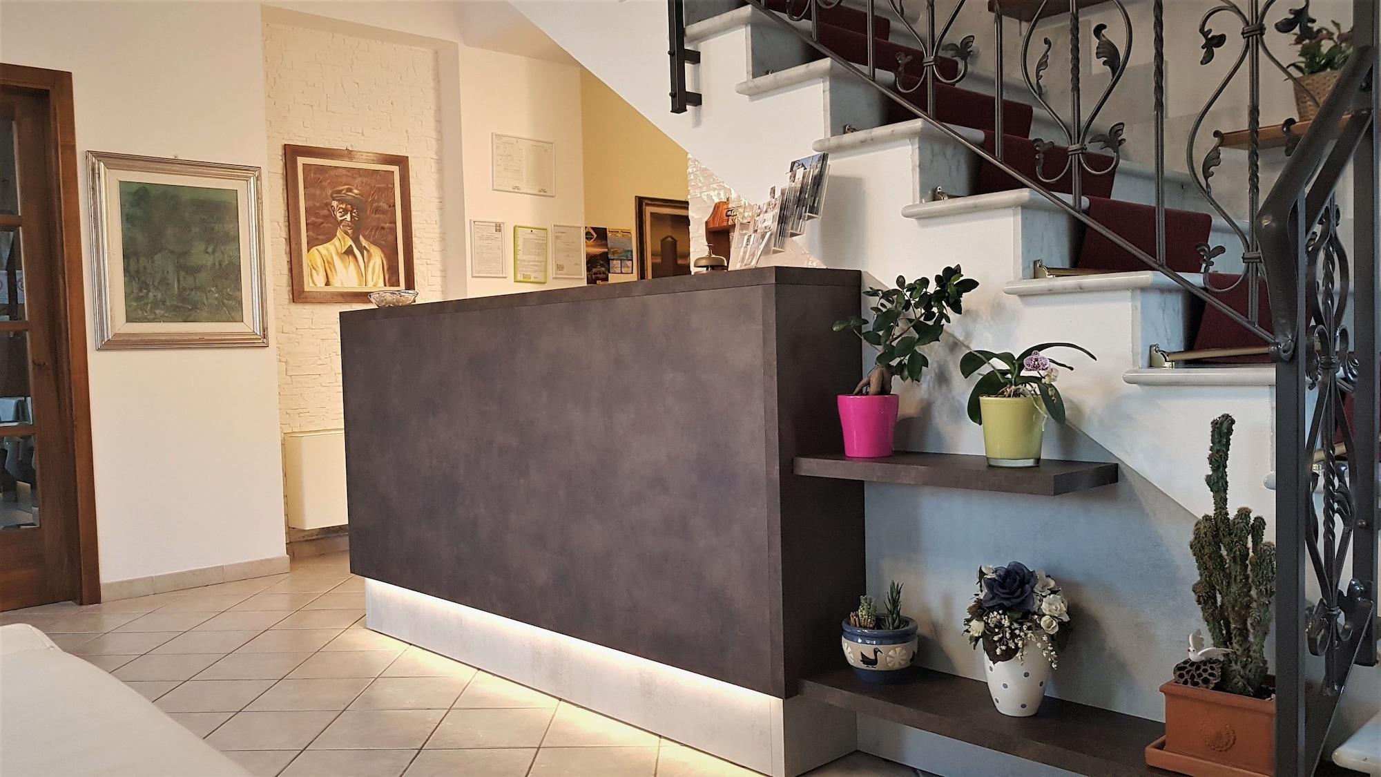 Bar/Salón Hotel Eura