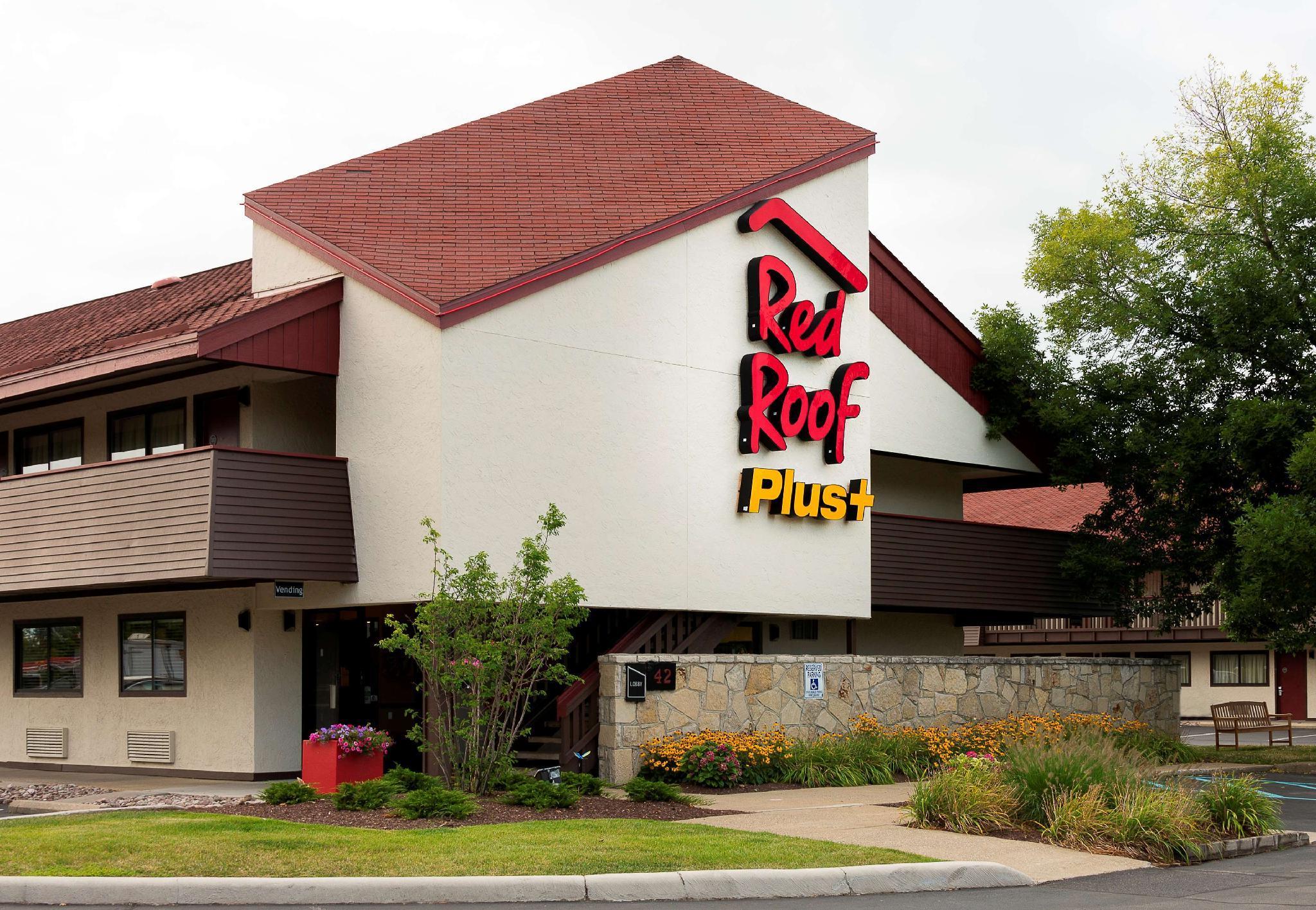 Vista Exterior Red Roof Inn PLUS+ Pittsburgh South - Airport