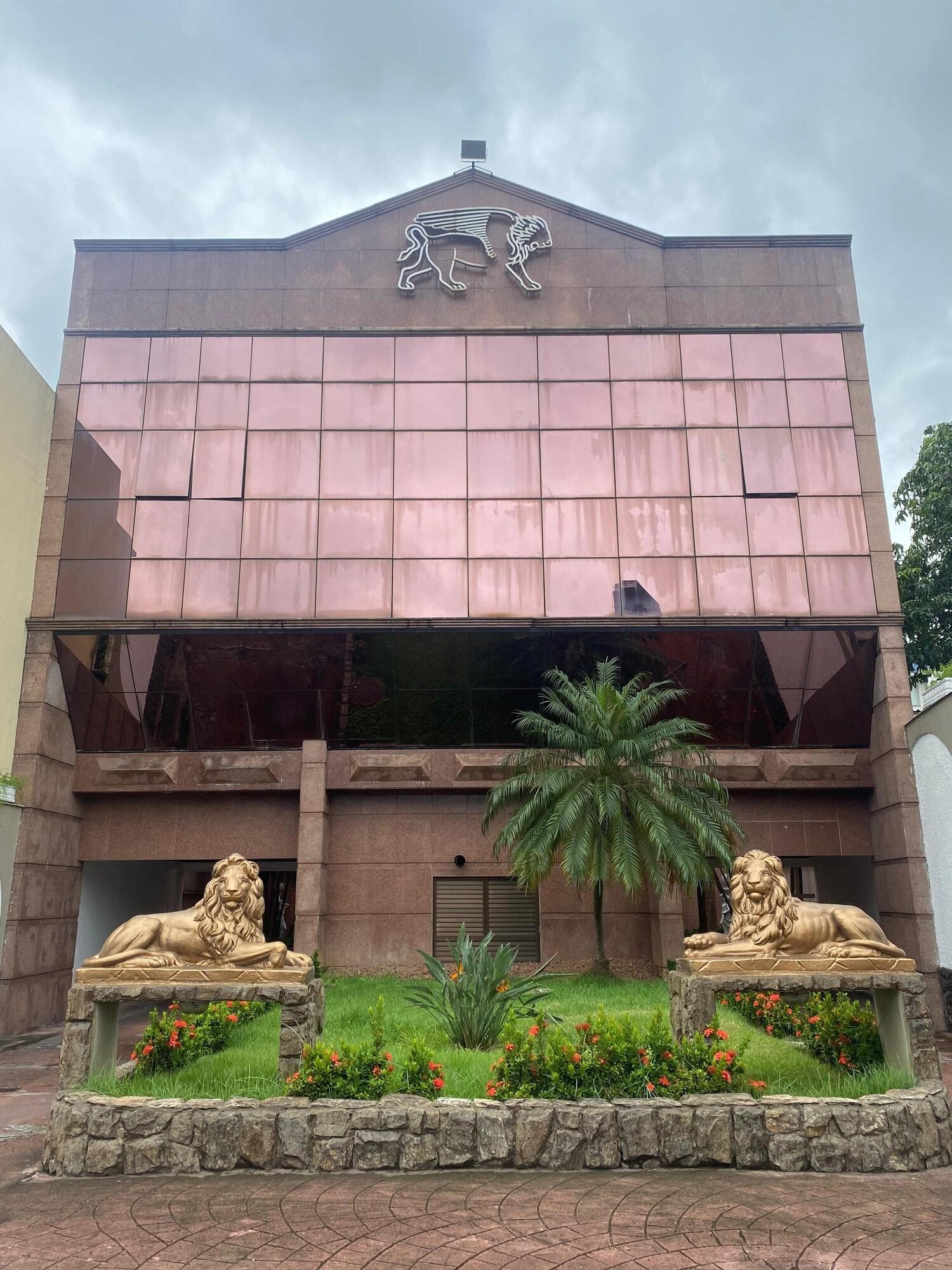Varios Megara Hotel