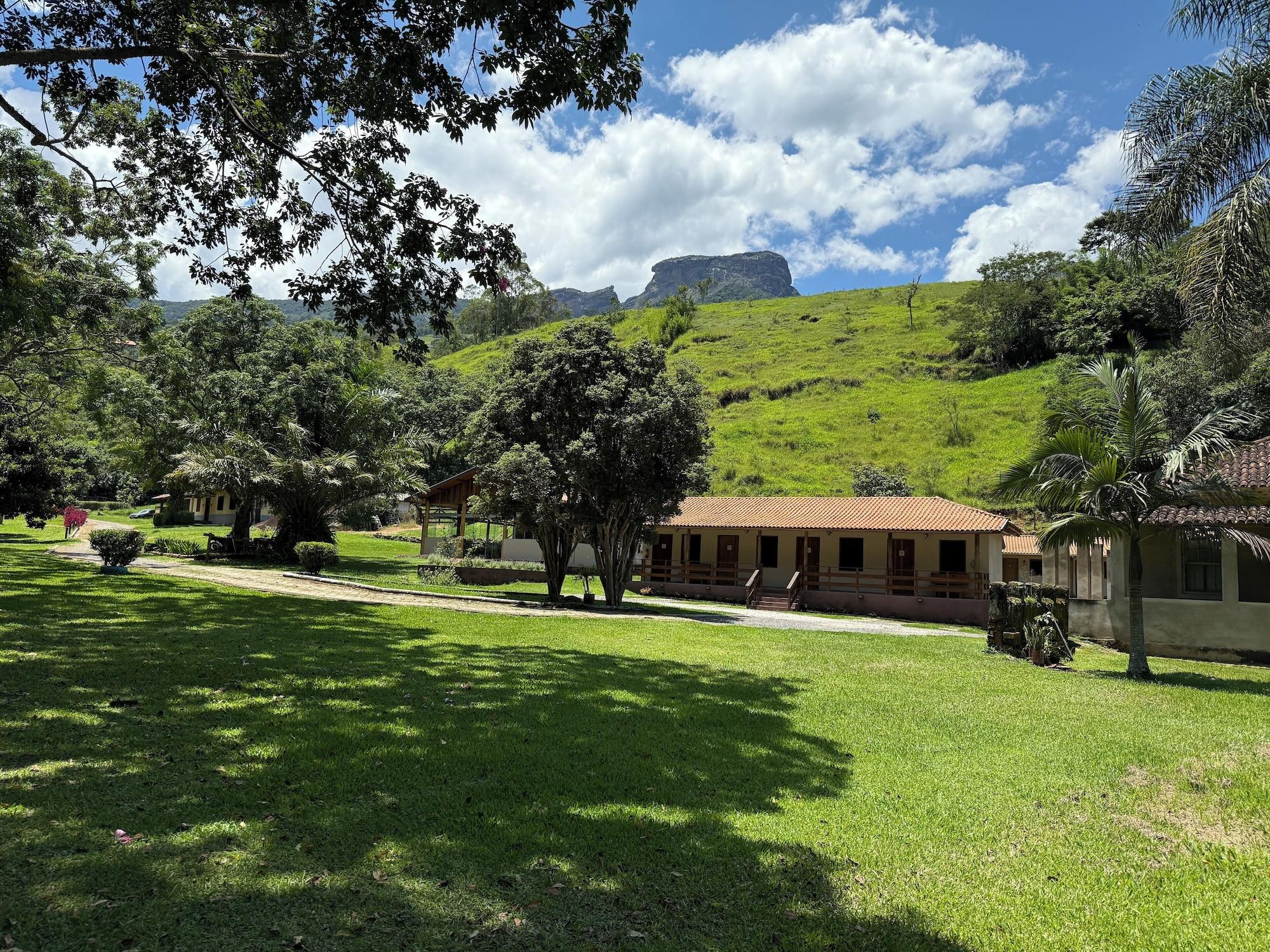 Vista Exterior Hospedaria Paiol