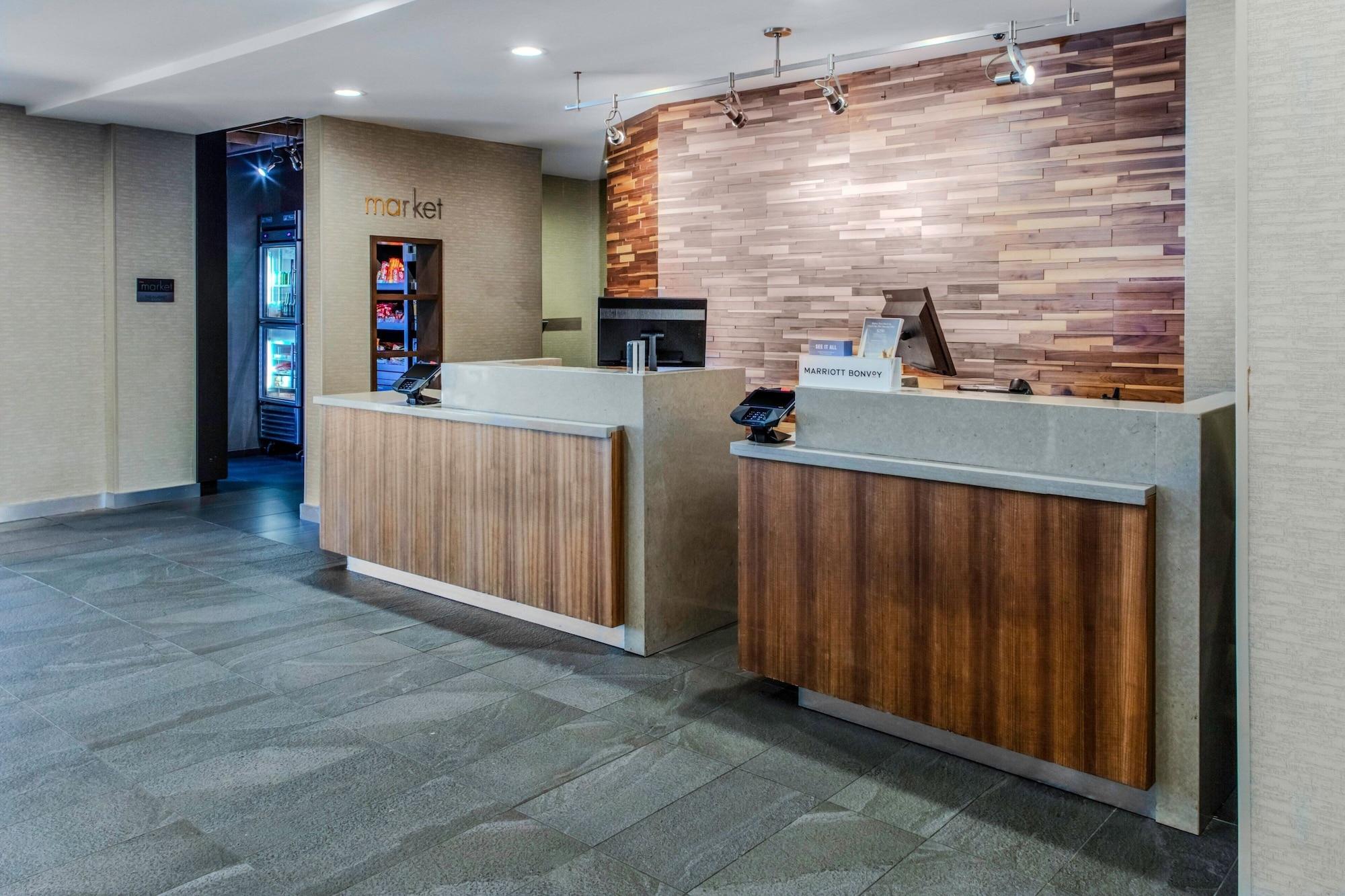 Vista Lobby Courtyard by Marriott Yonkers Westchester County