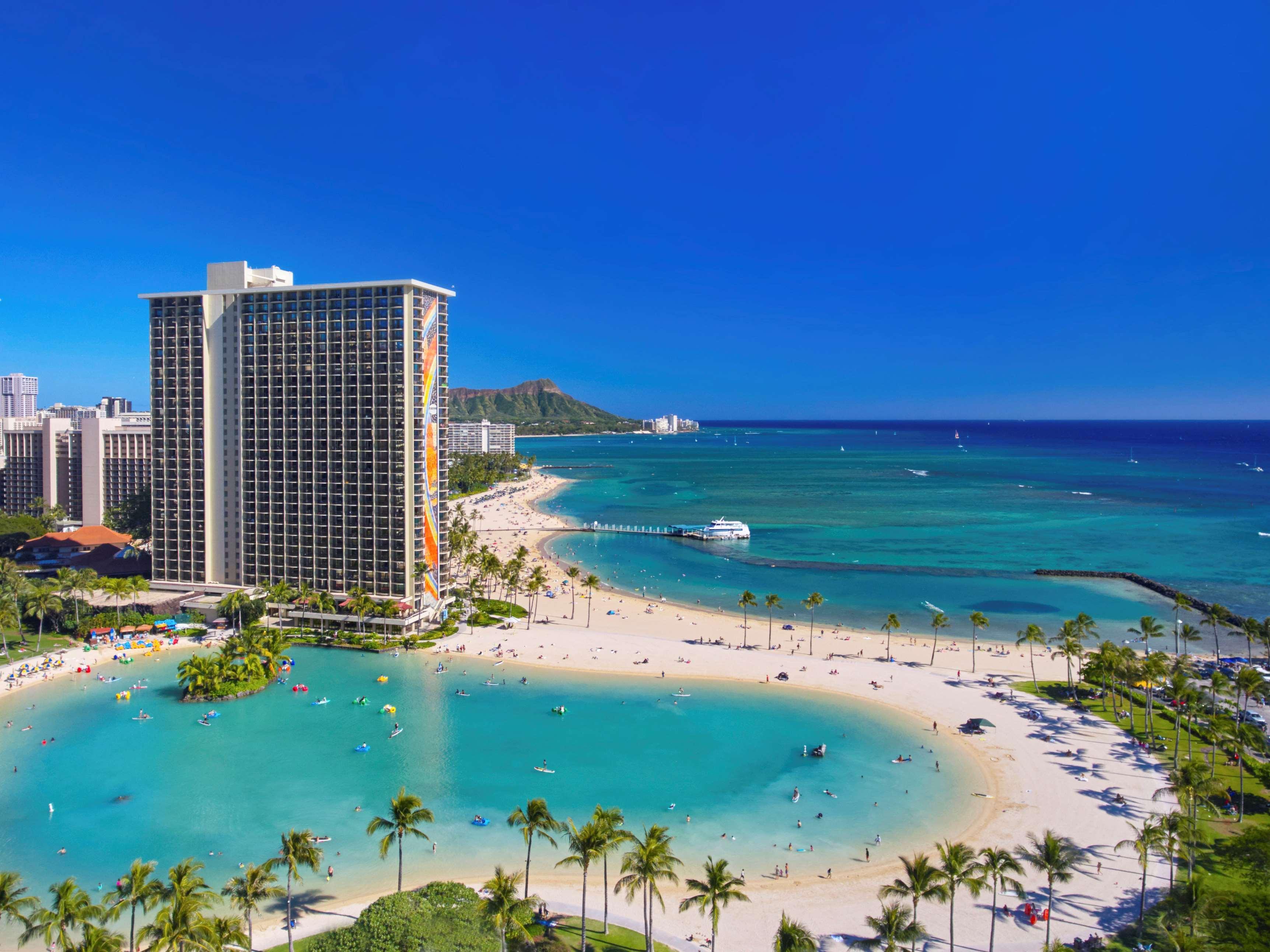 Vista Exterior Hilton Hawaiian Village Waikiki Beach Resort