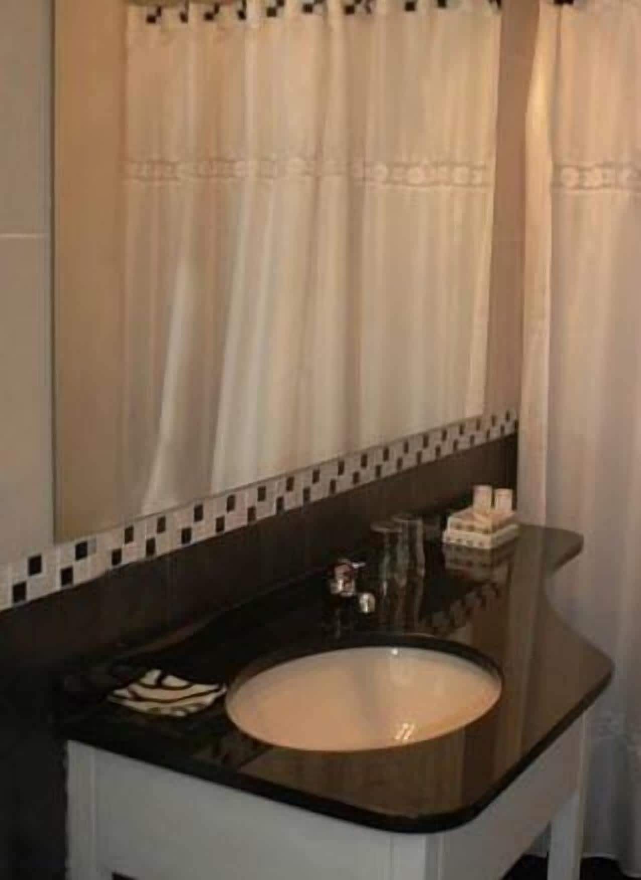 Equipamiento de Habitación Hotel La Misión