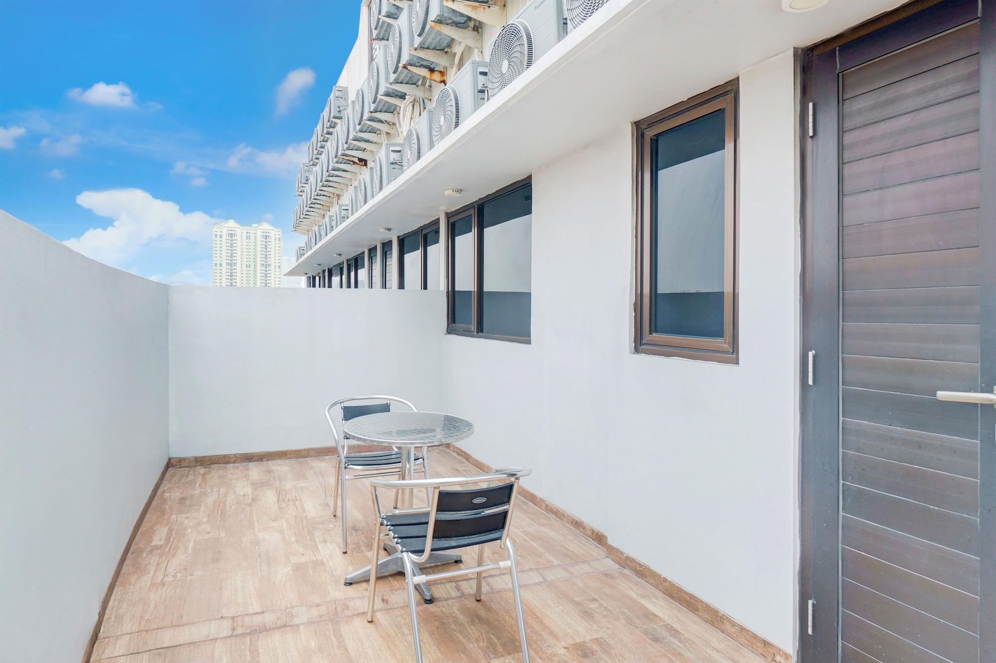 Vista Lobby Townhouse Oak Gunung Sahari Near Ancol