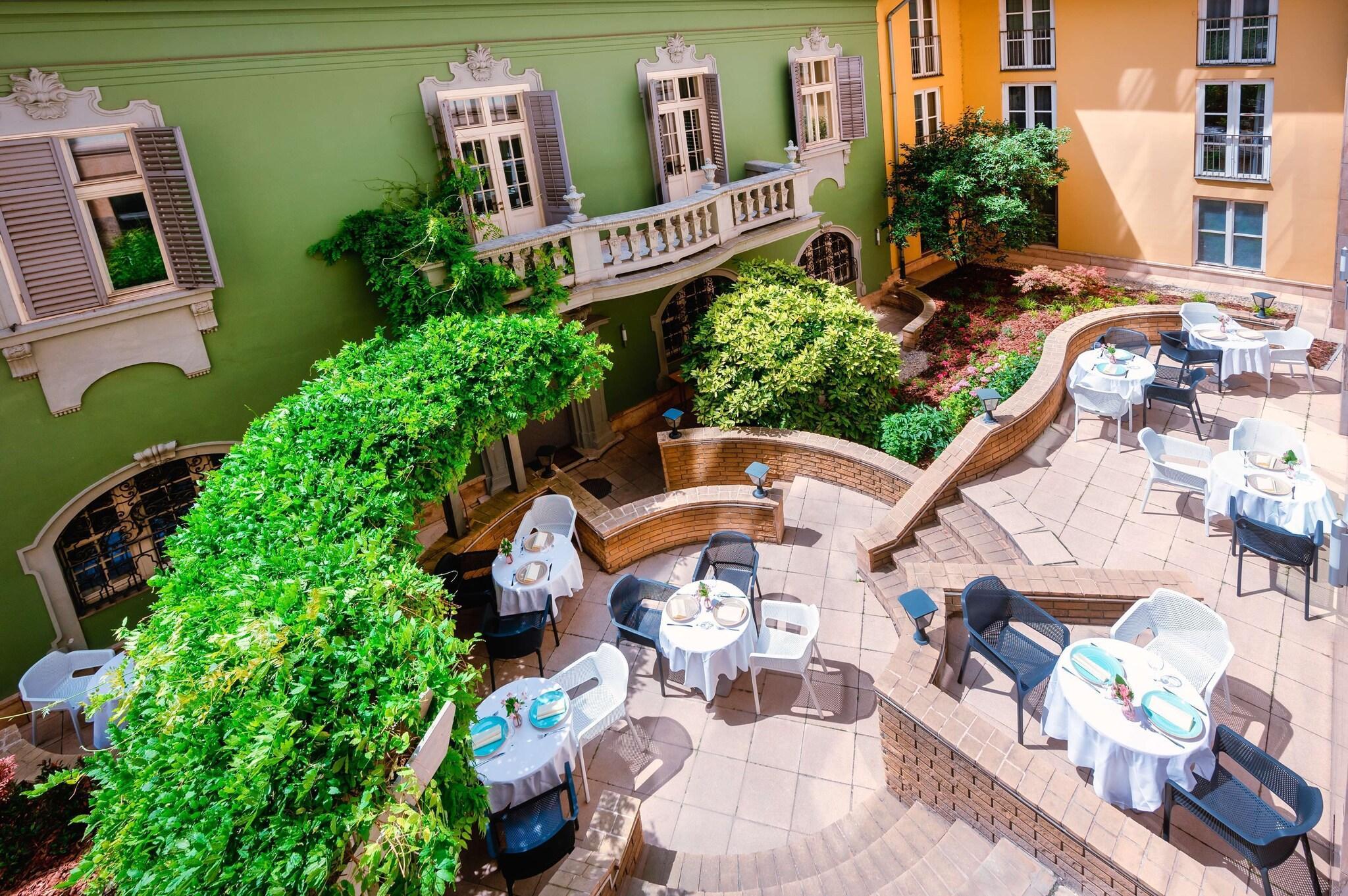 Vista Exterior Park Plaza Budapest