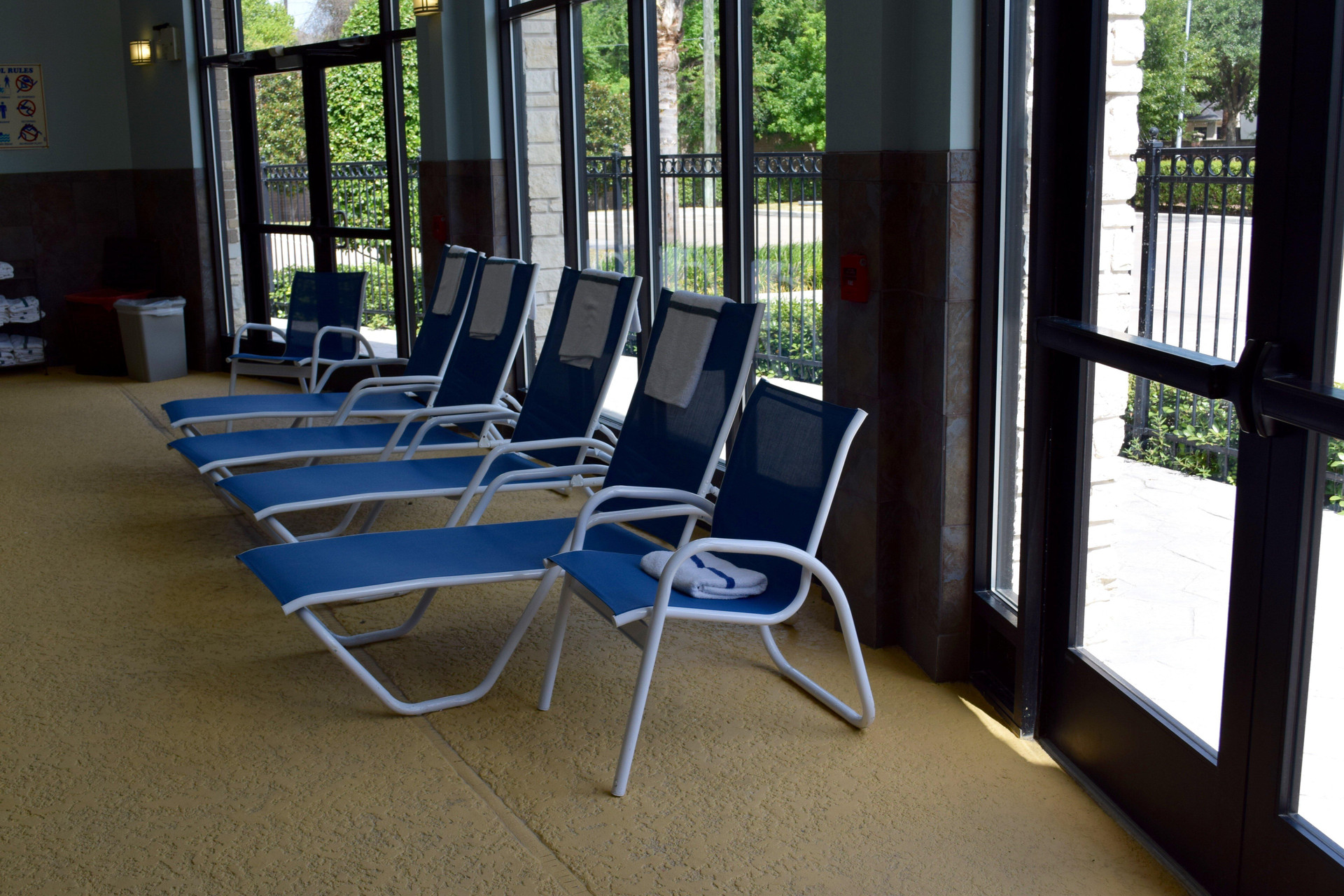 Vista Piscina Holiday Inn Hou Energy Corridor Eldridge by IHG