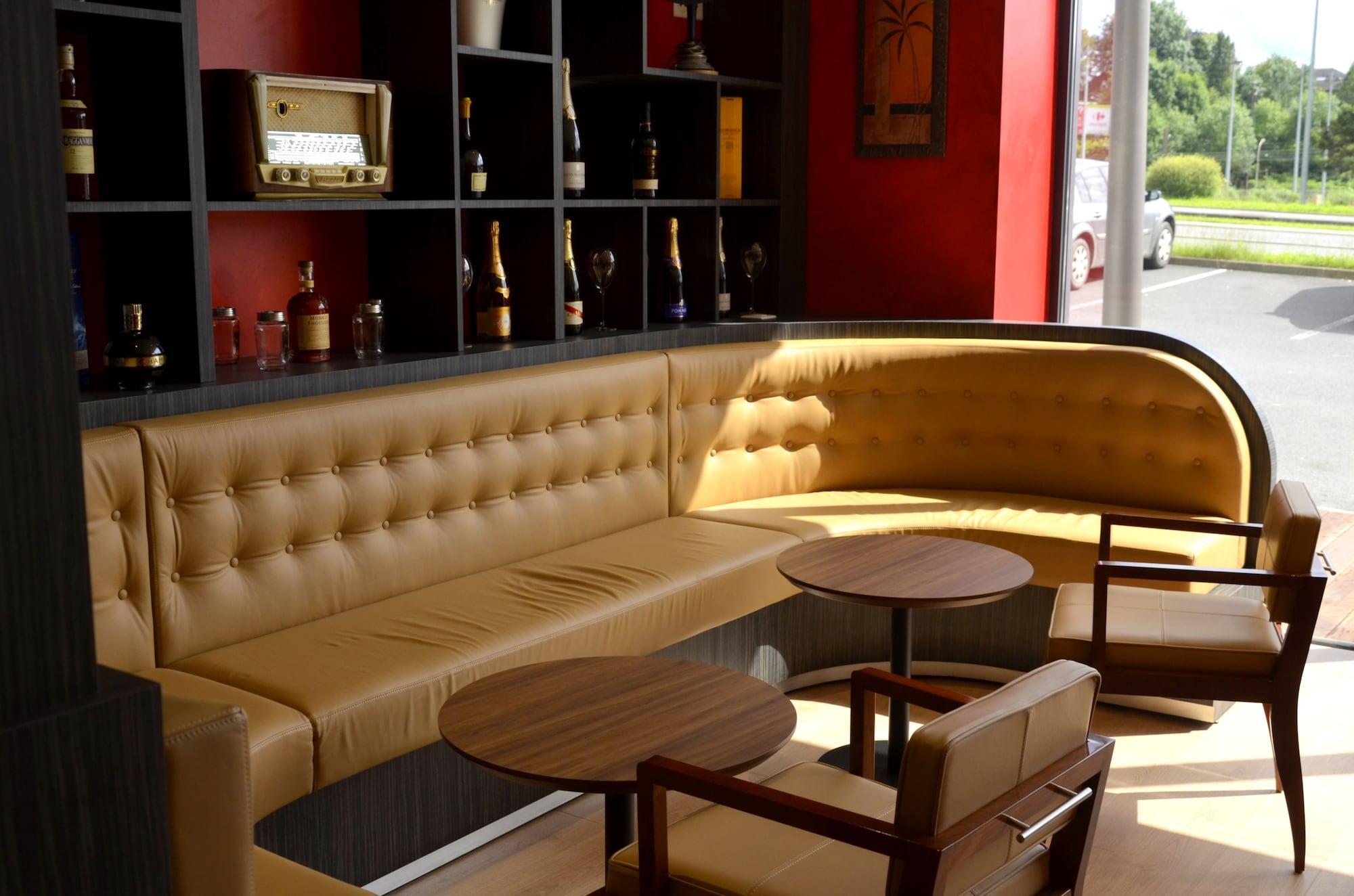 Bar/Salón Le Grand Hotel