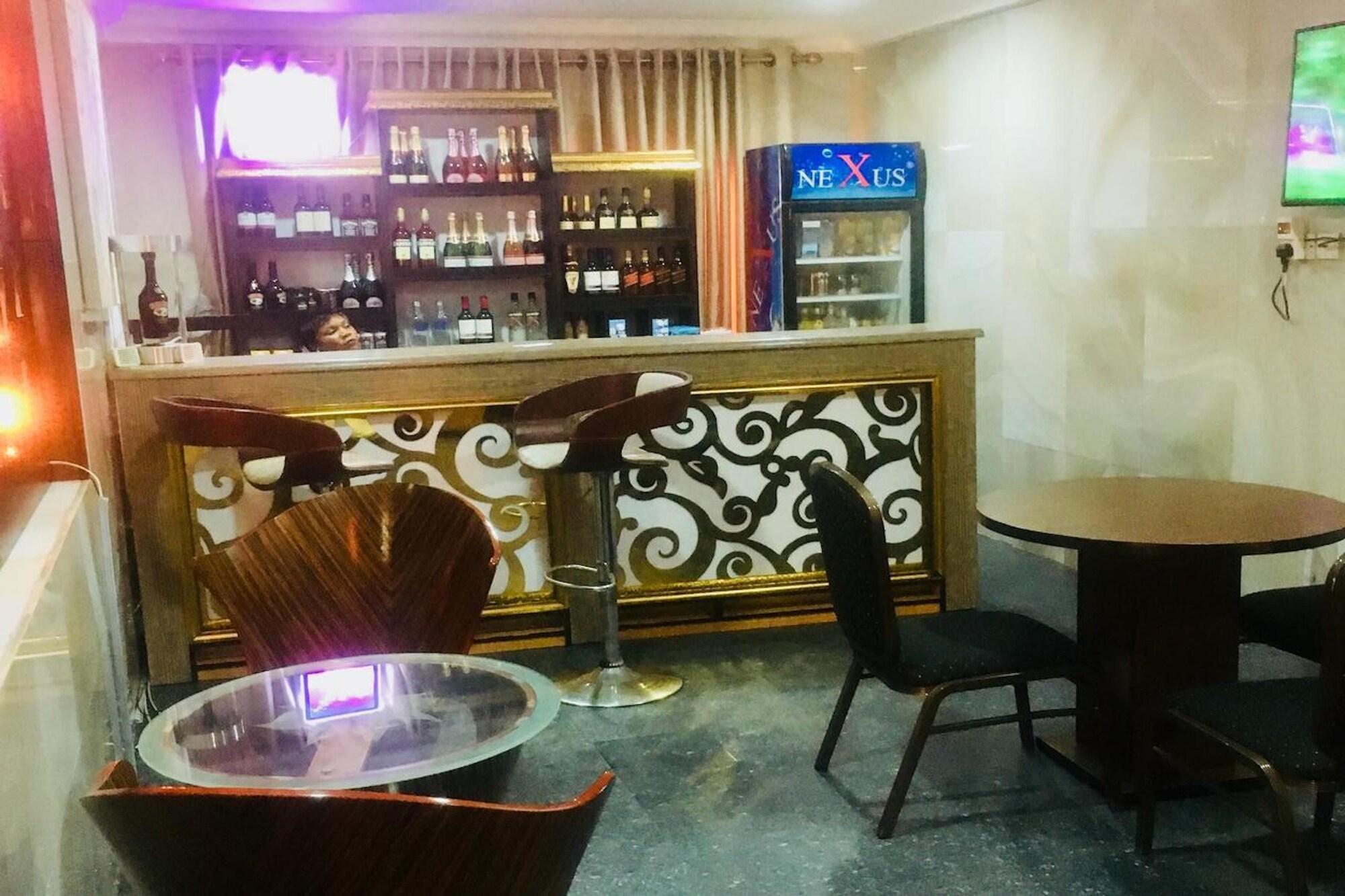 Bar/Salón El-Hassani Hotel