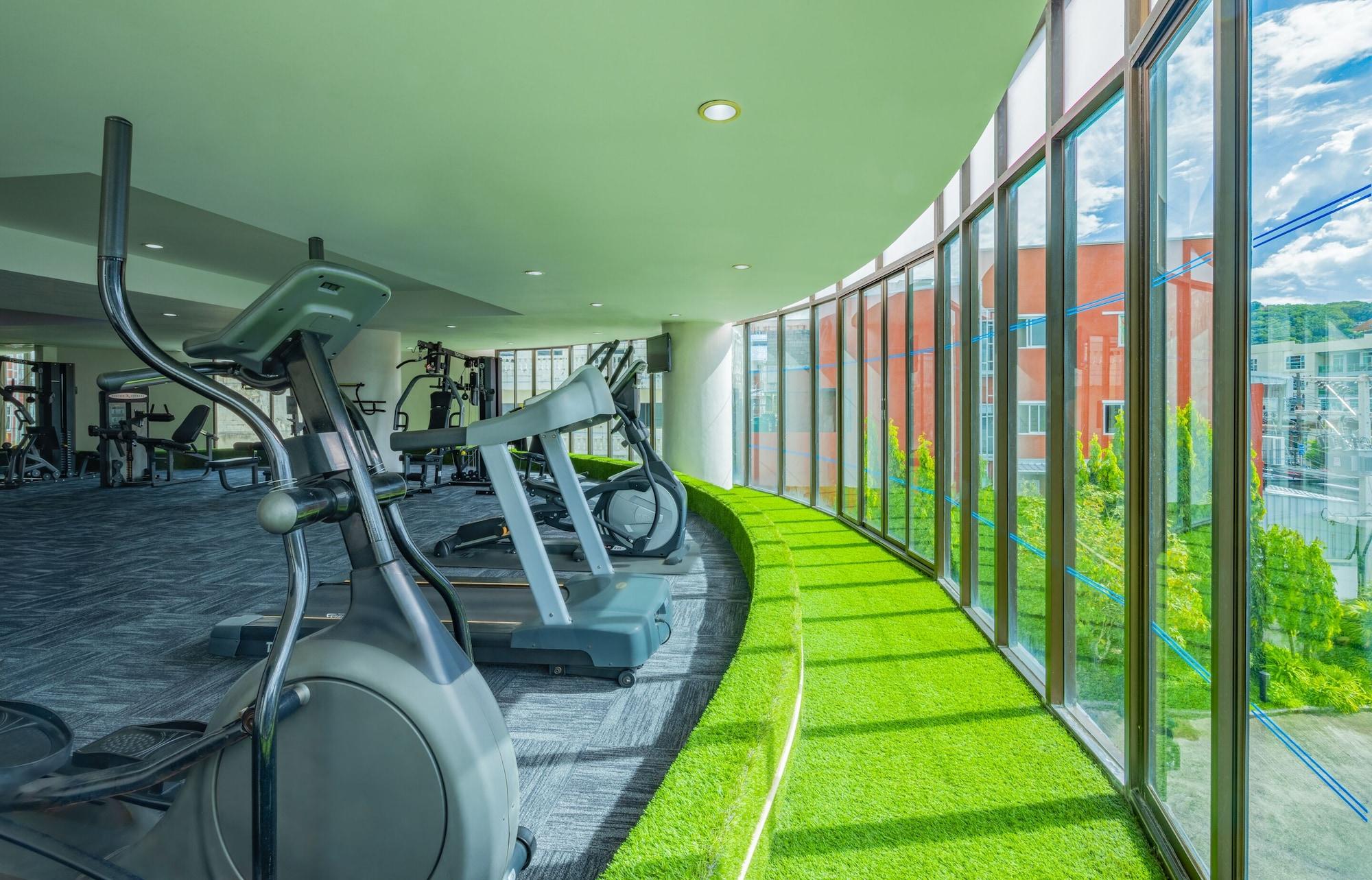 Gimnasio Deevana Plaza Phuket