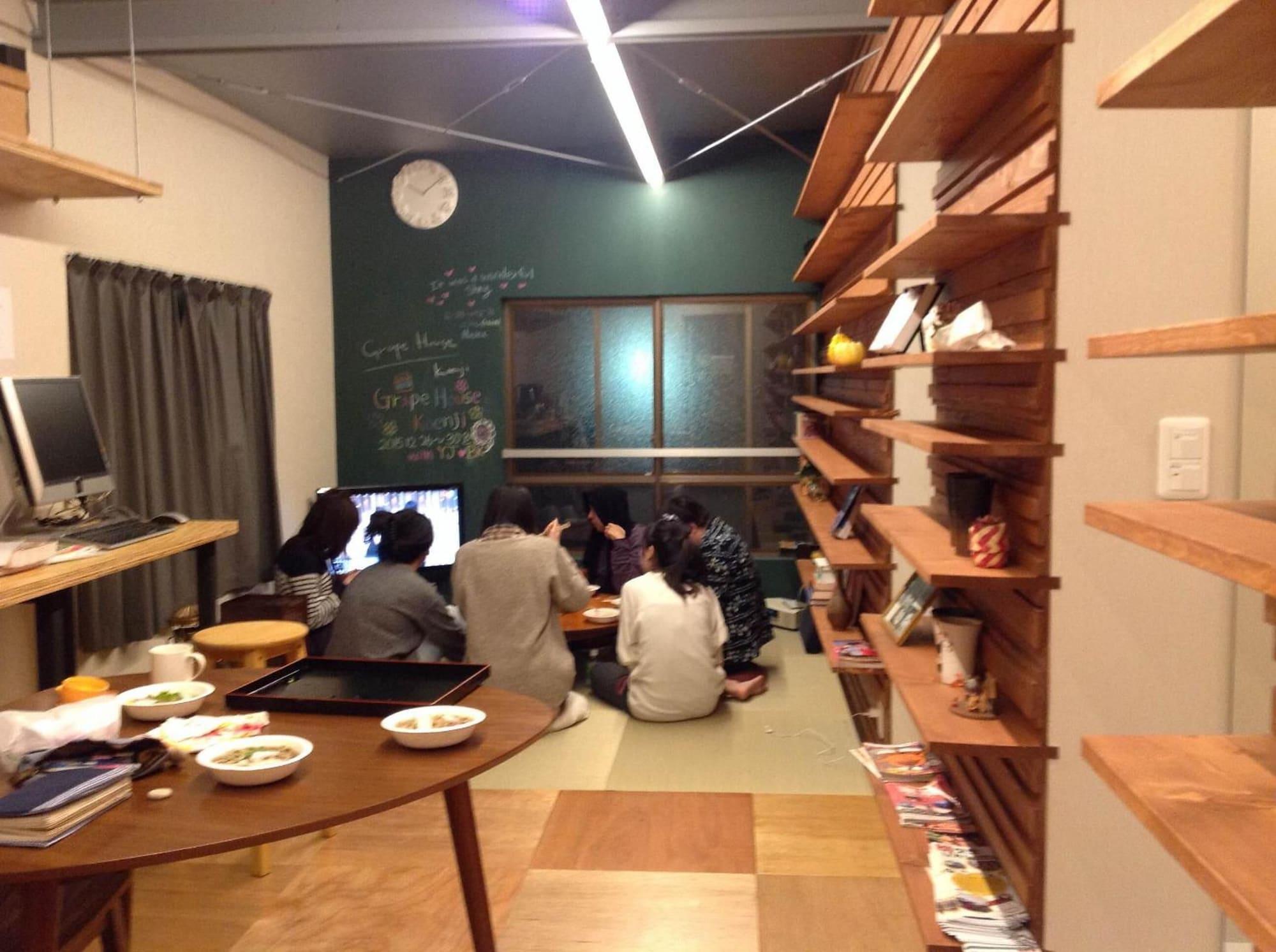 Equipamiento de Habitación GrapeHouse Koenji - Hostel, - Caters to Women