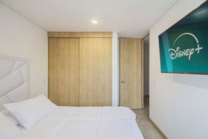Alojamiento - Cozy 3-bedroom Condo with WiFi, AC in Medellín