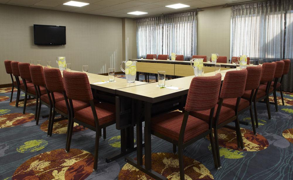 Sala de Reuniones Courtyard by Marriott Ithaca Airport/University