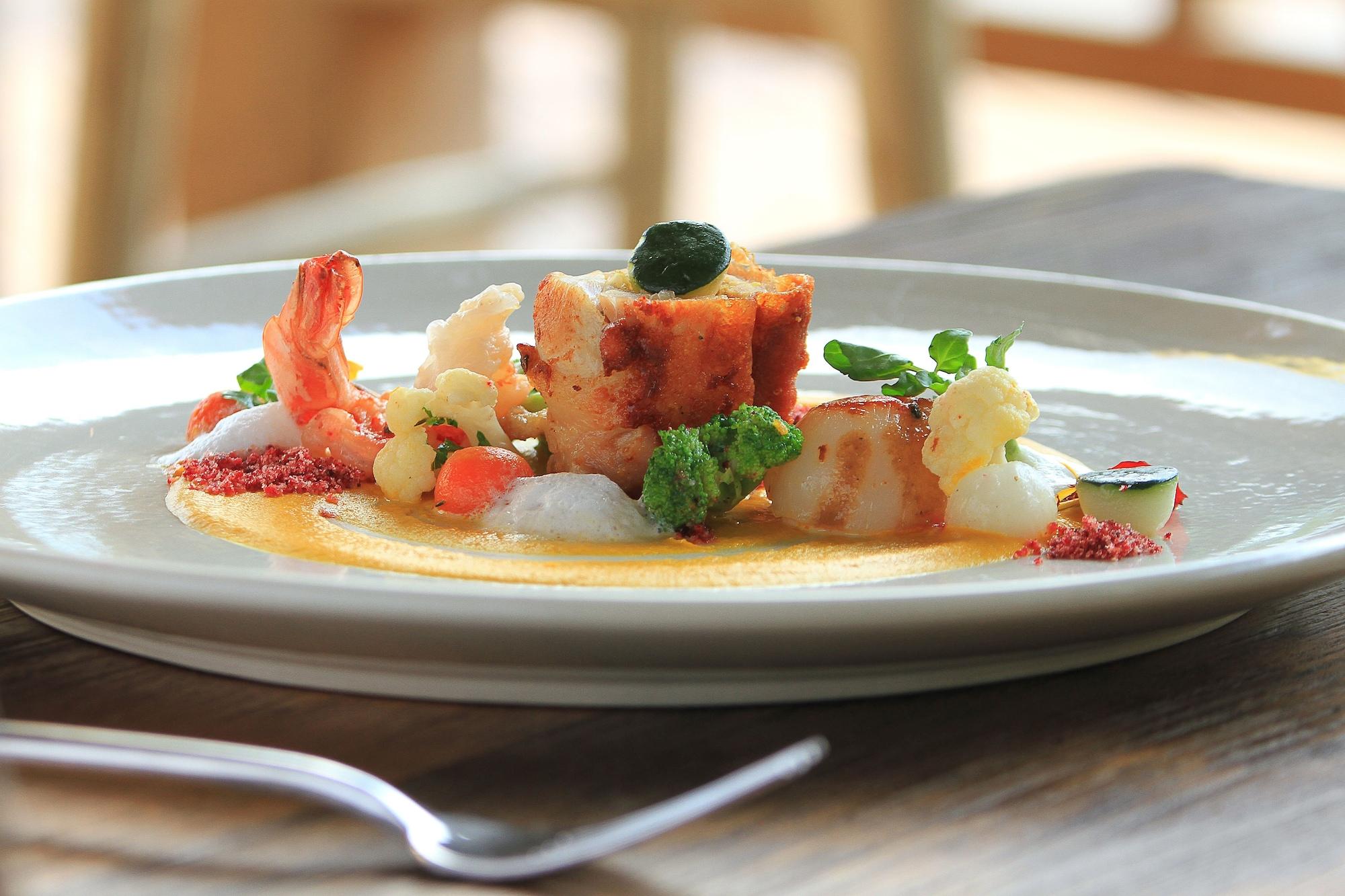 Restaurant The Sankara Suites & Villas