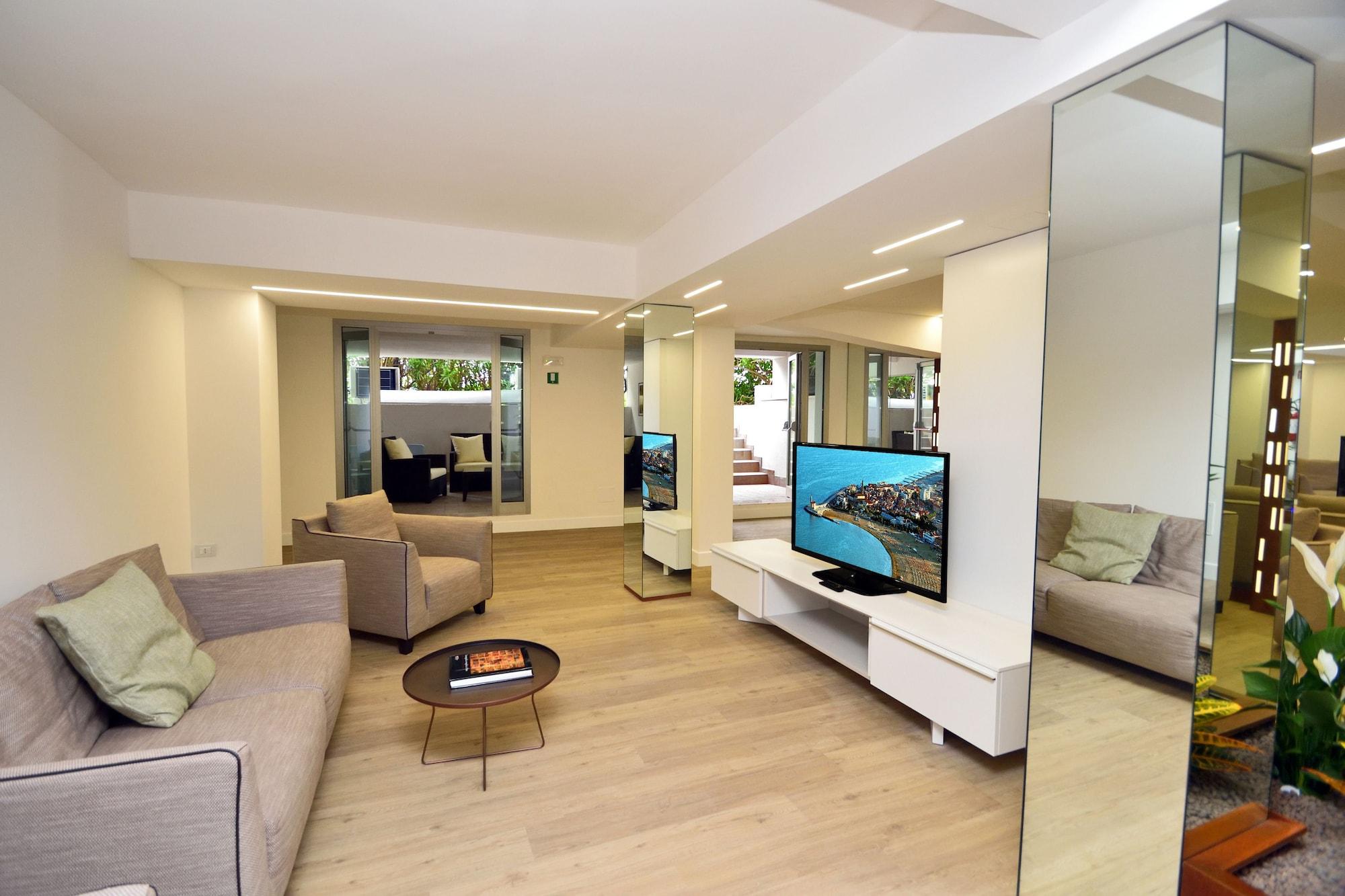 Vista Lobby Hotel Astoria