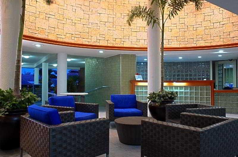 Vista Lobby Royal Palm Beach Club
