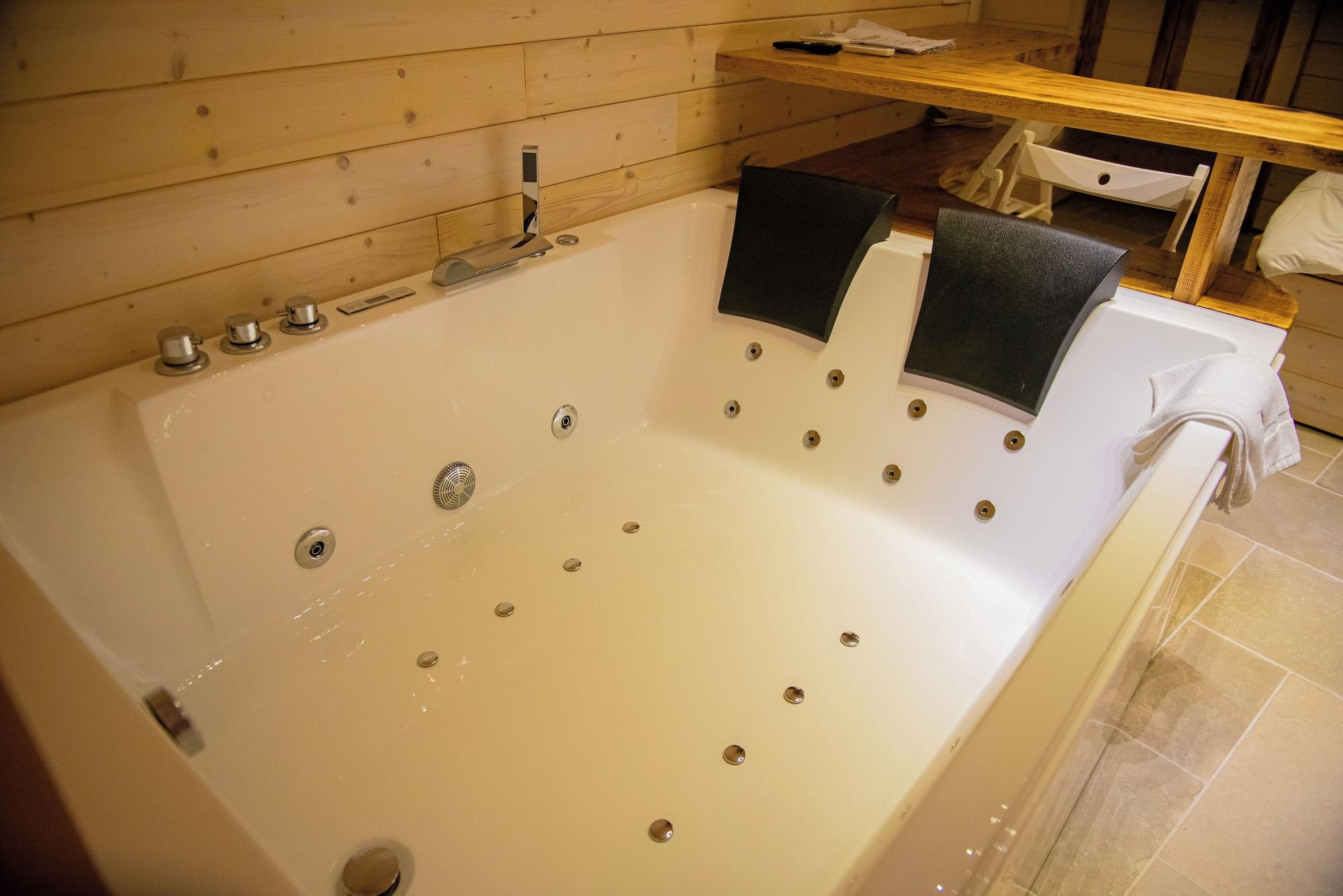 Comodidades del Alojamiento Artemide Corte Segreta Suite & Spa