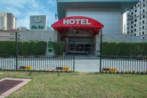 Alojamiento - City Tower Hotel