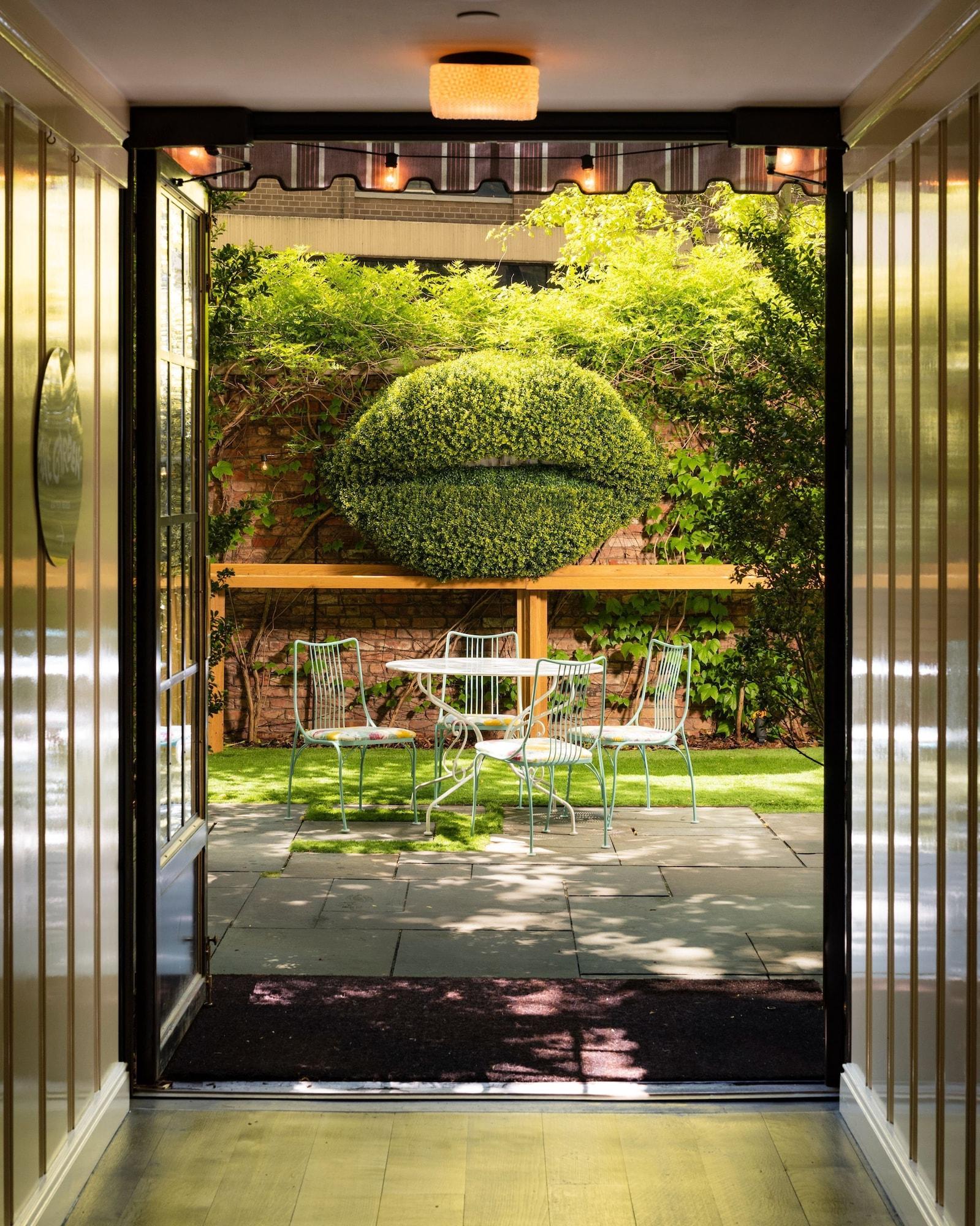 Varios The Standard East Village